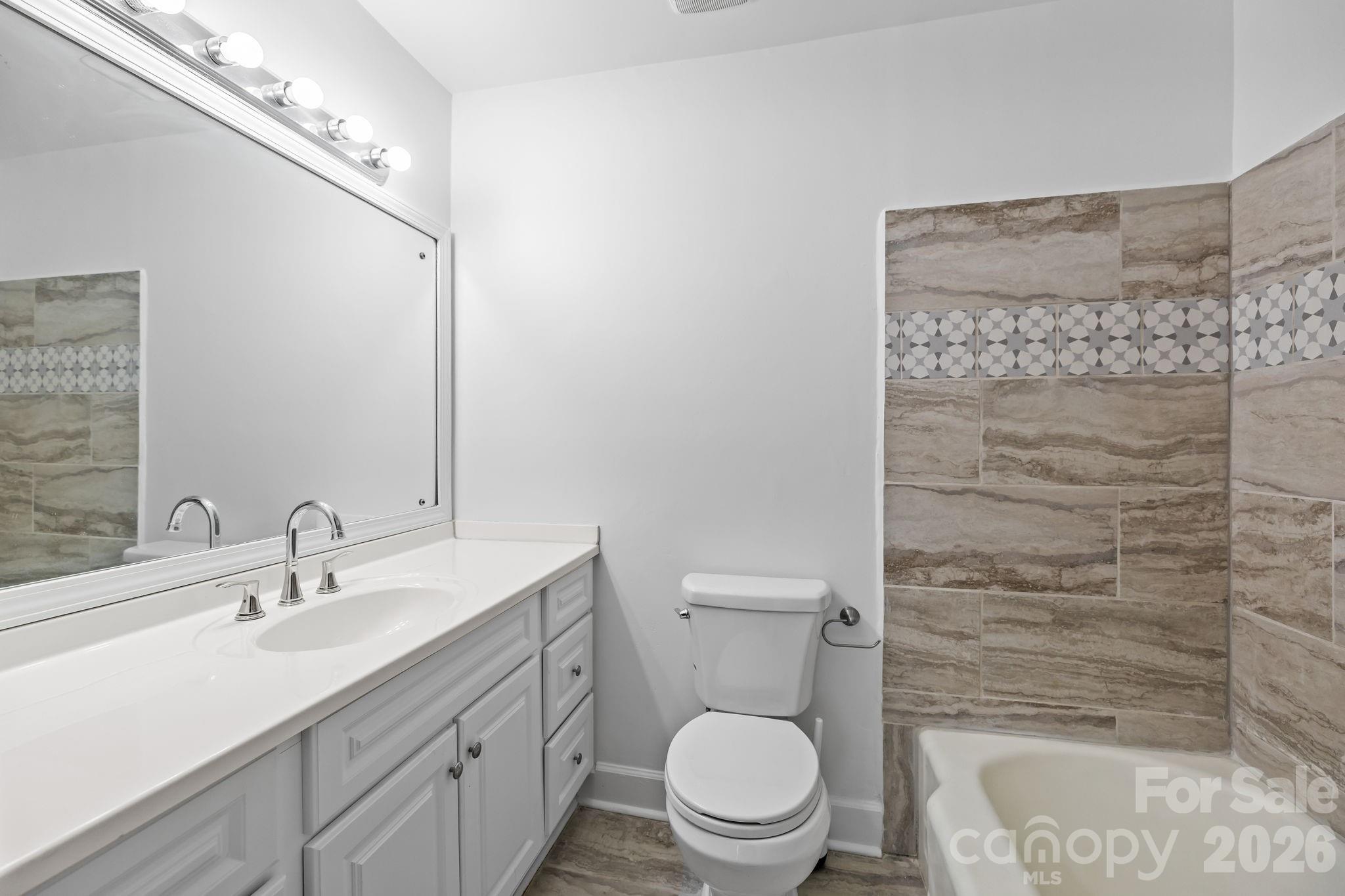 1722 Hartford Drive Property Photo 22