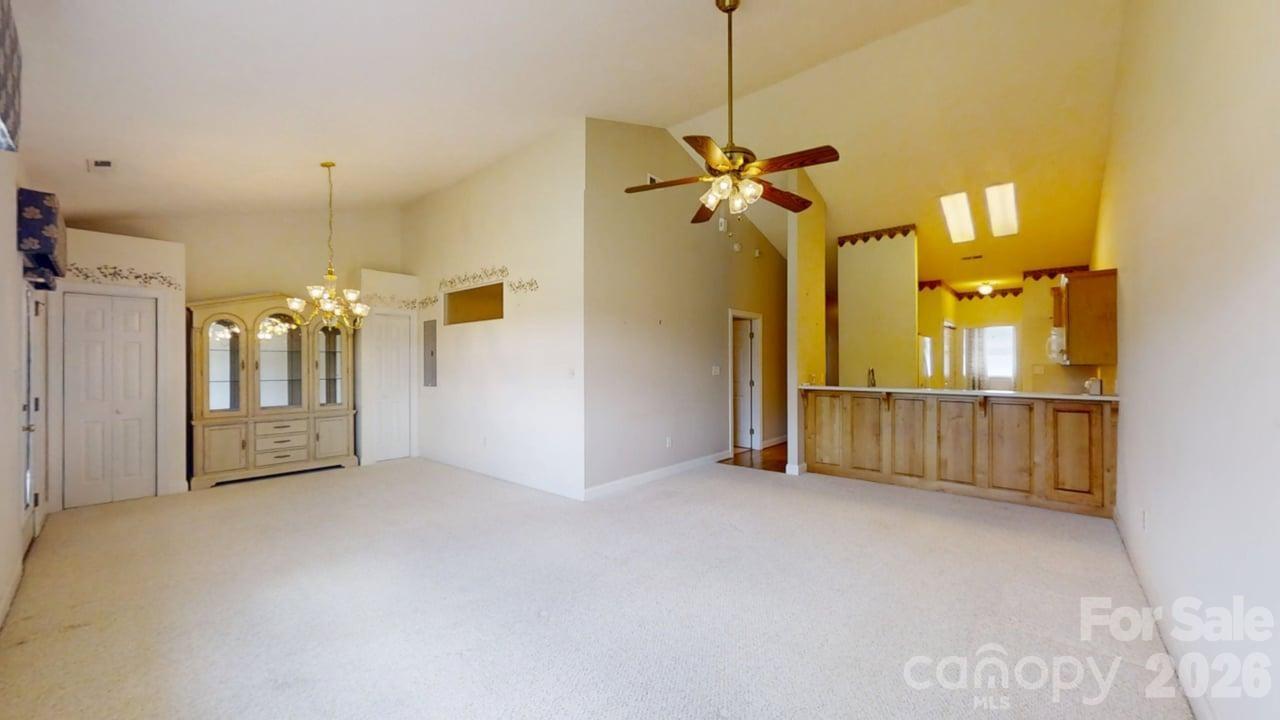 3870 Sage Court Property Photo 4