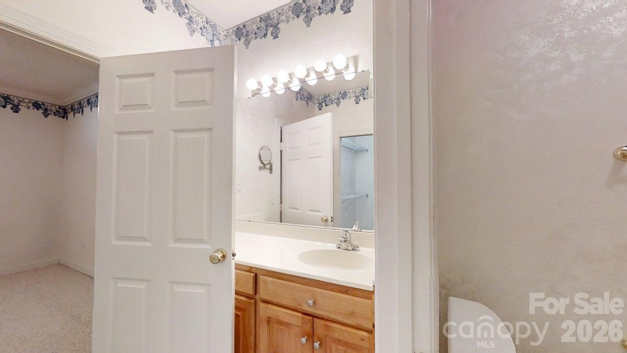 3870 Sage Court Property Photo 15