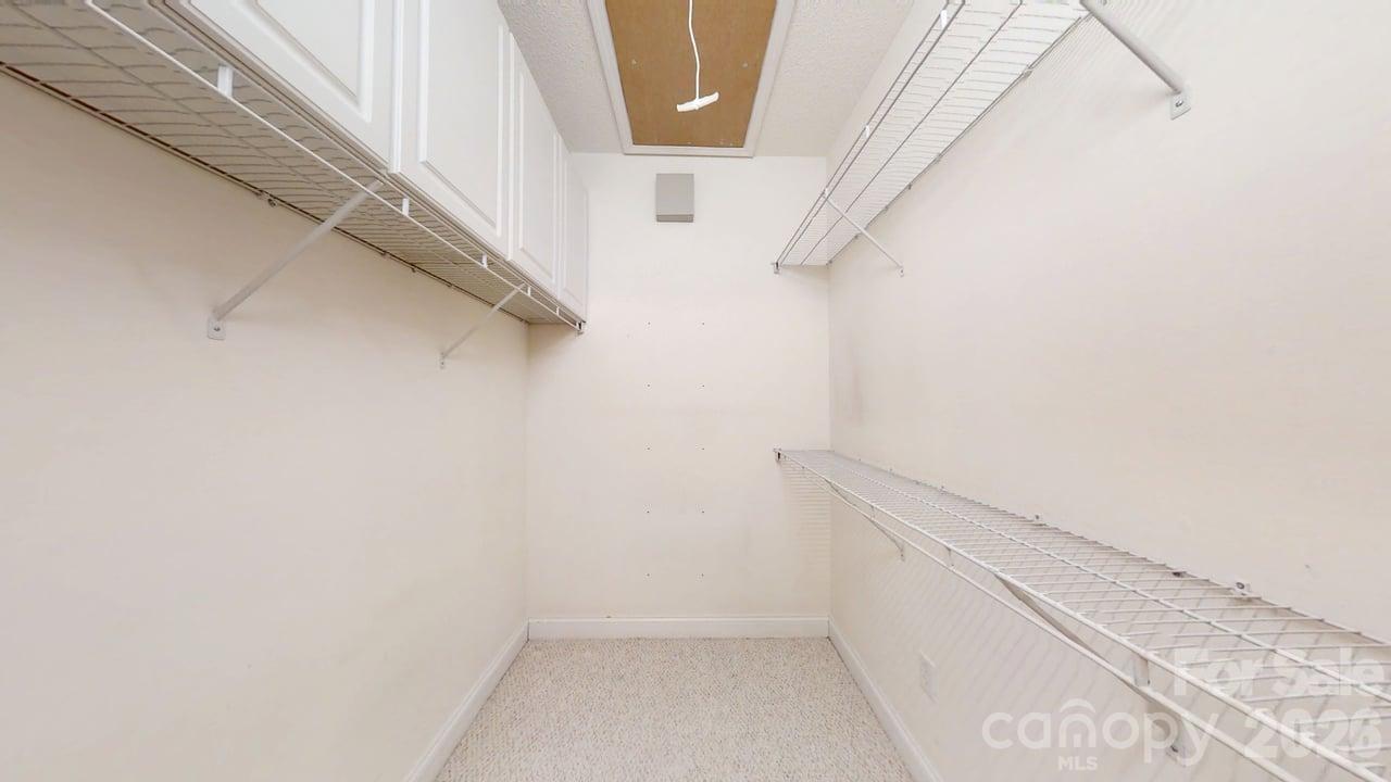 3870 Sage Court Property Photo 17