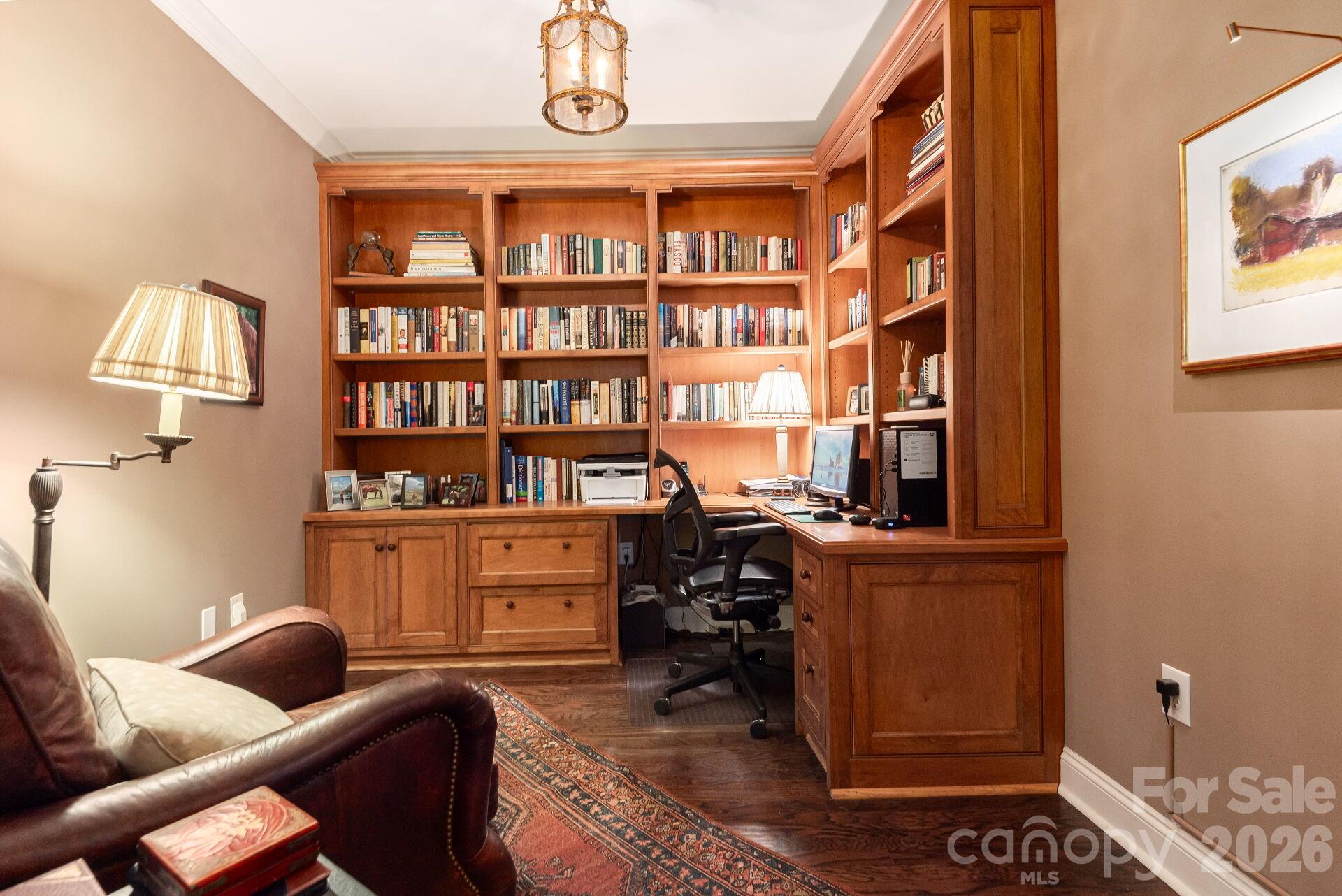 415 N Church Street 116 Property Photo 6