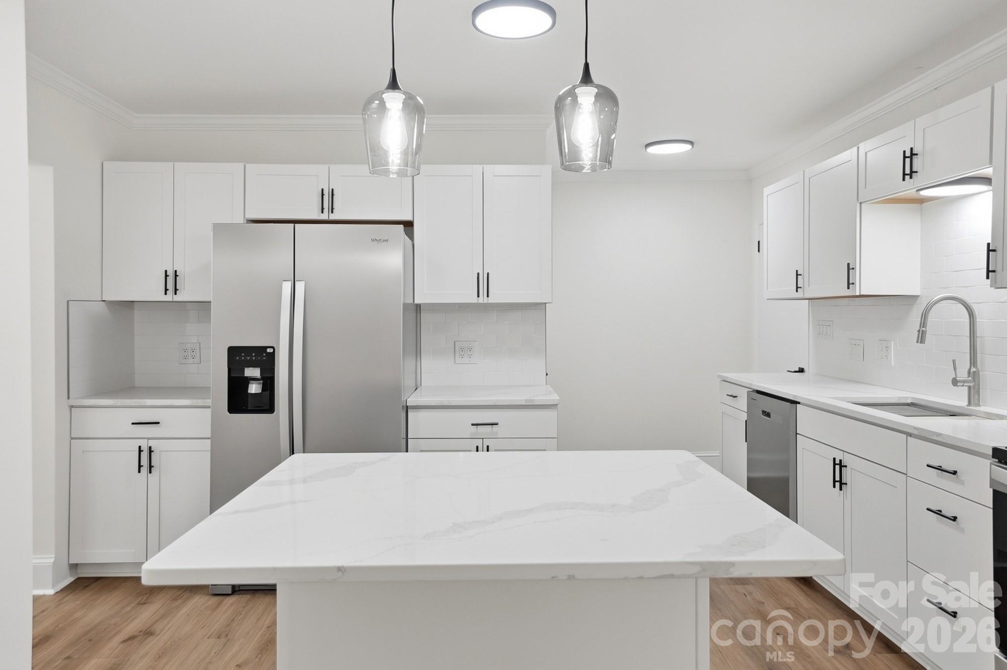 125 Forest Hills Drive Property Photo 4