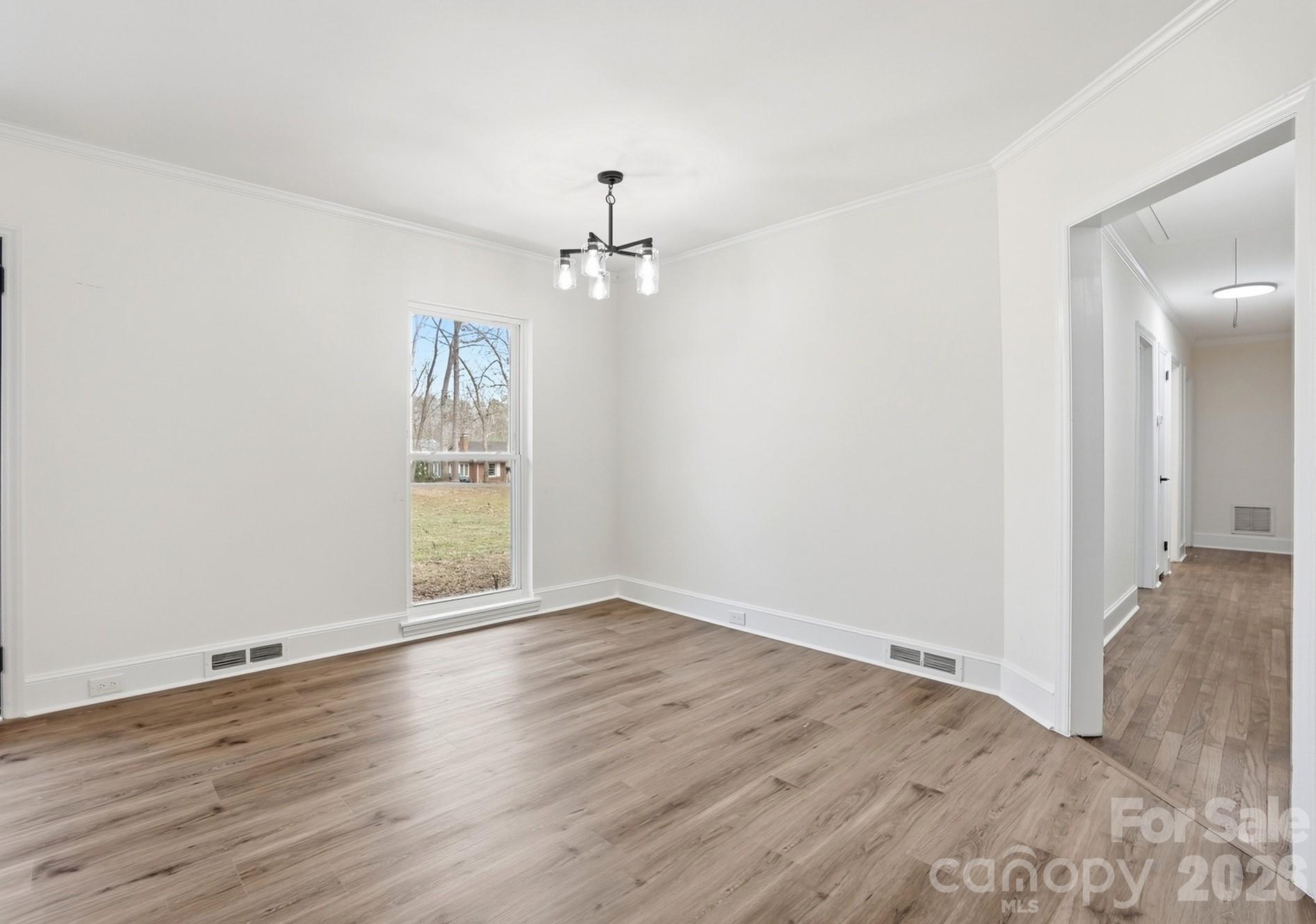 125 Forest Hills Drive Property Photo 7