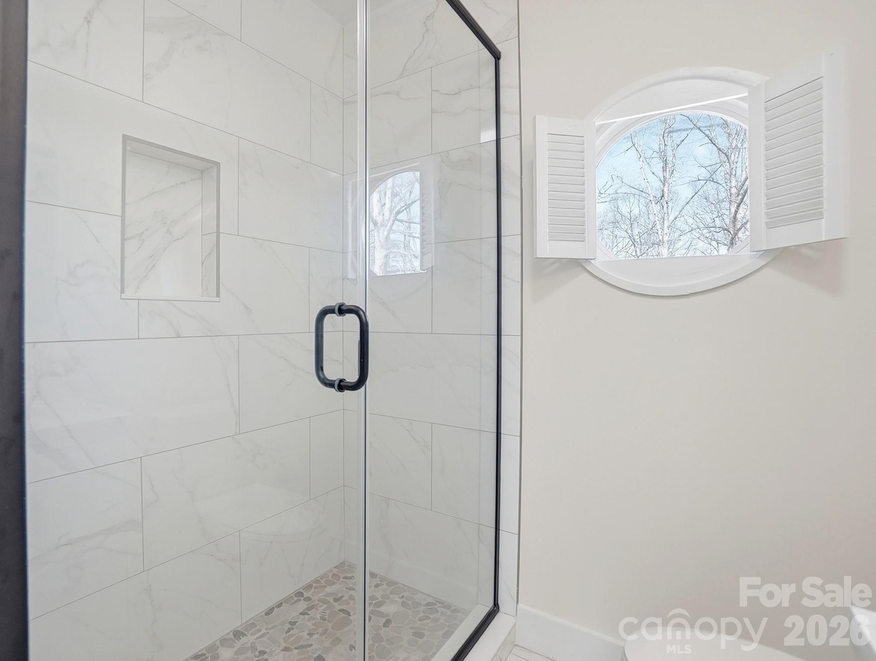 125 Forest Hills Drive Property Photo 16