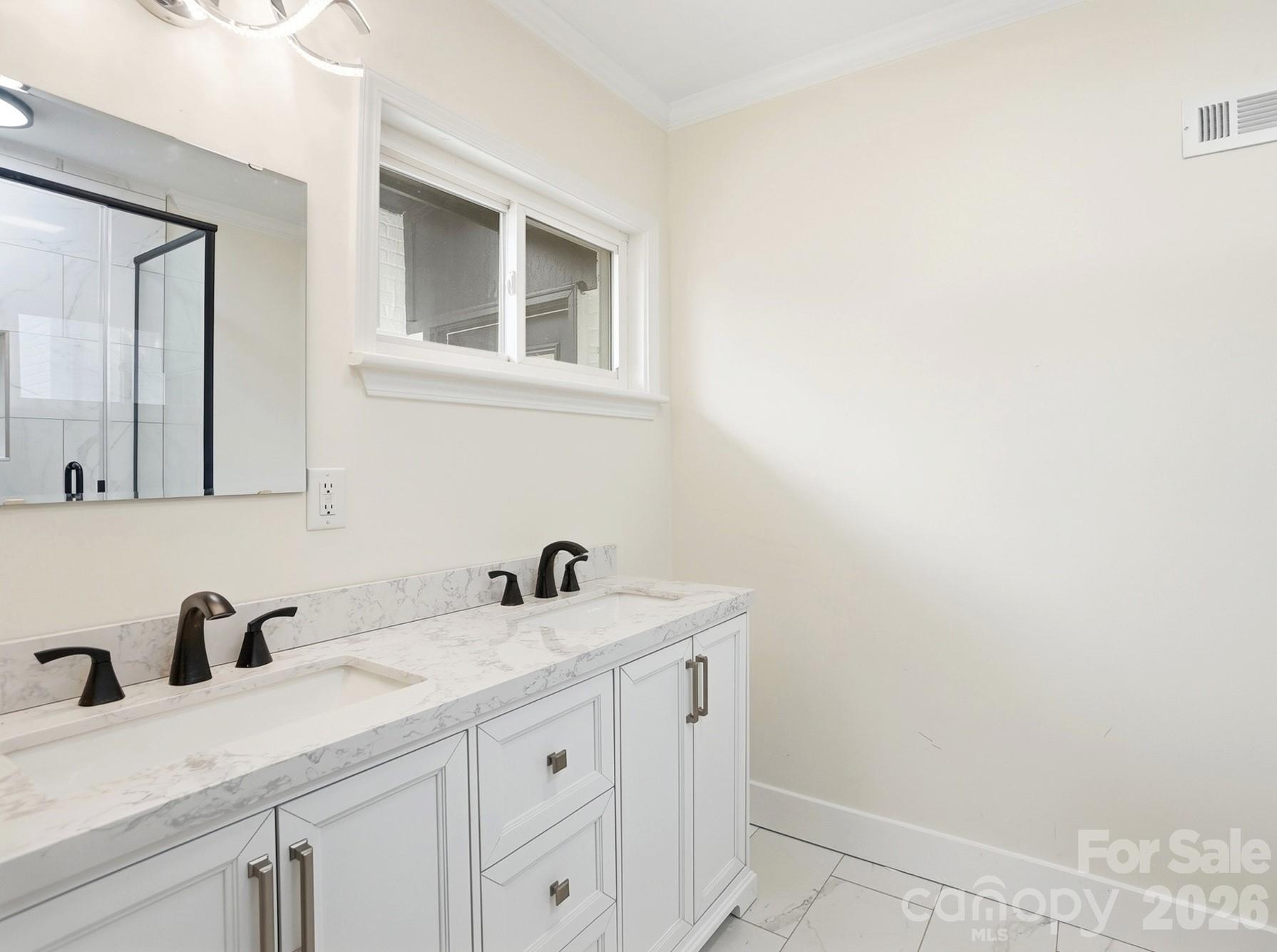 125 Forest Hills Drive Property Photo 18