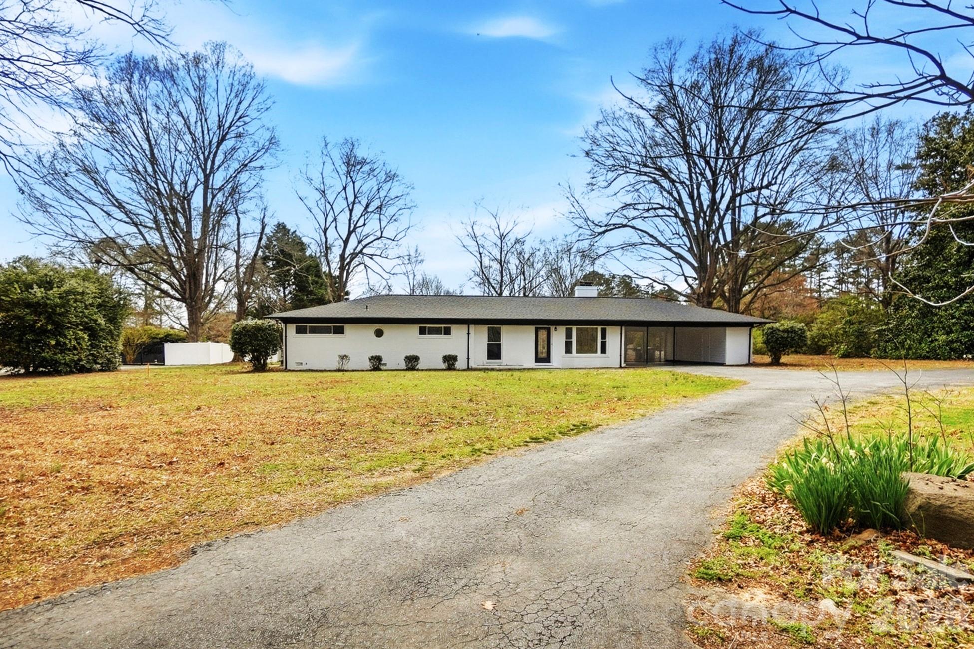 125 Forest Hills Drive Property Photo 23