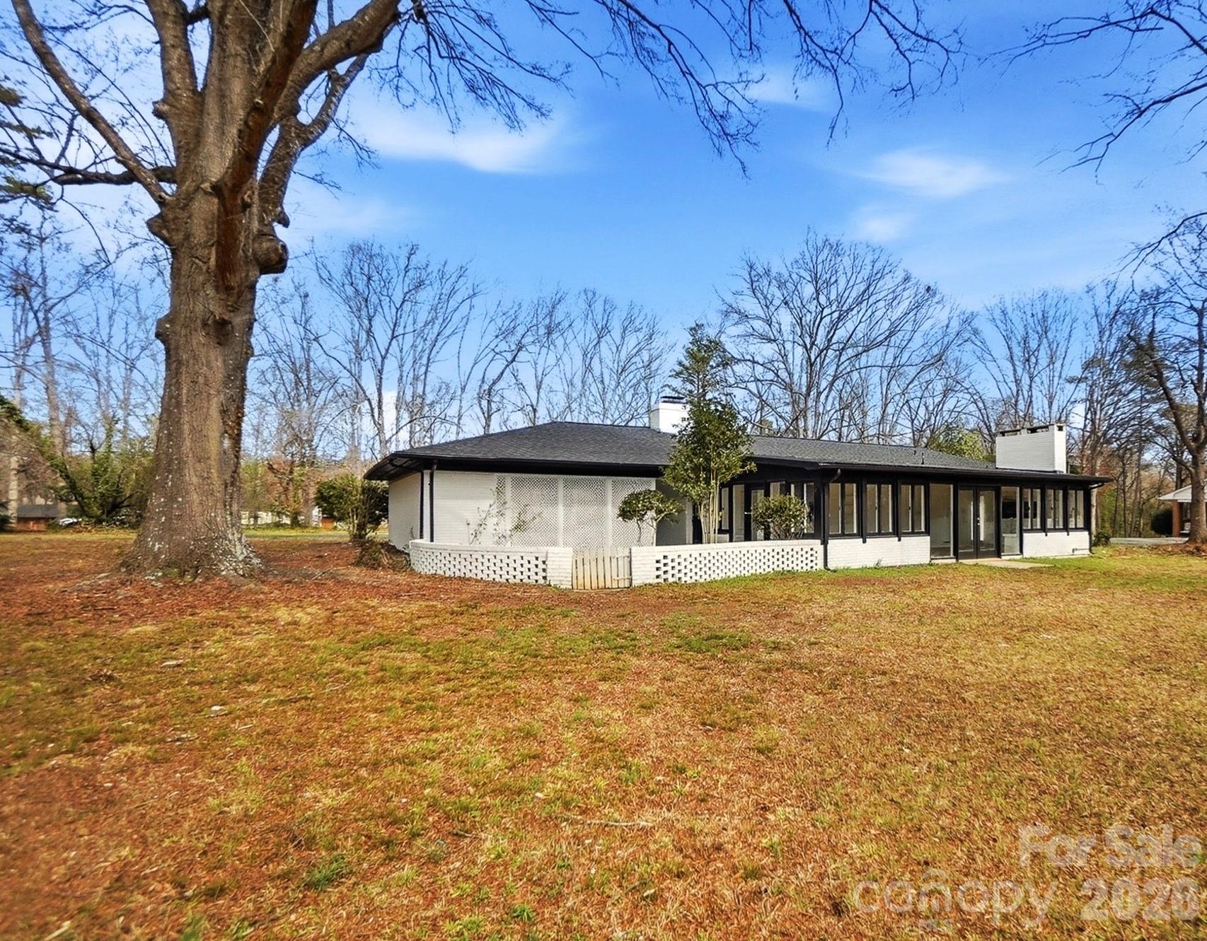 125 Forest Hills Drive Property Photo 27