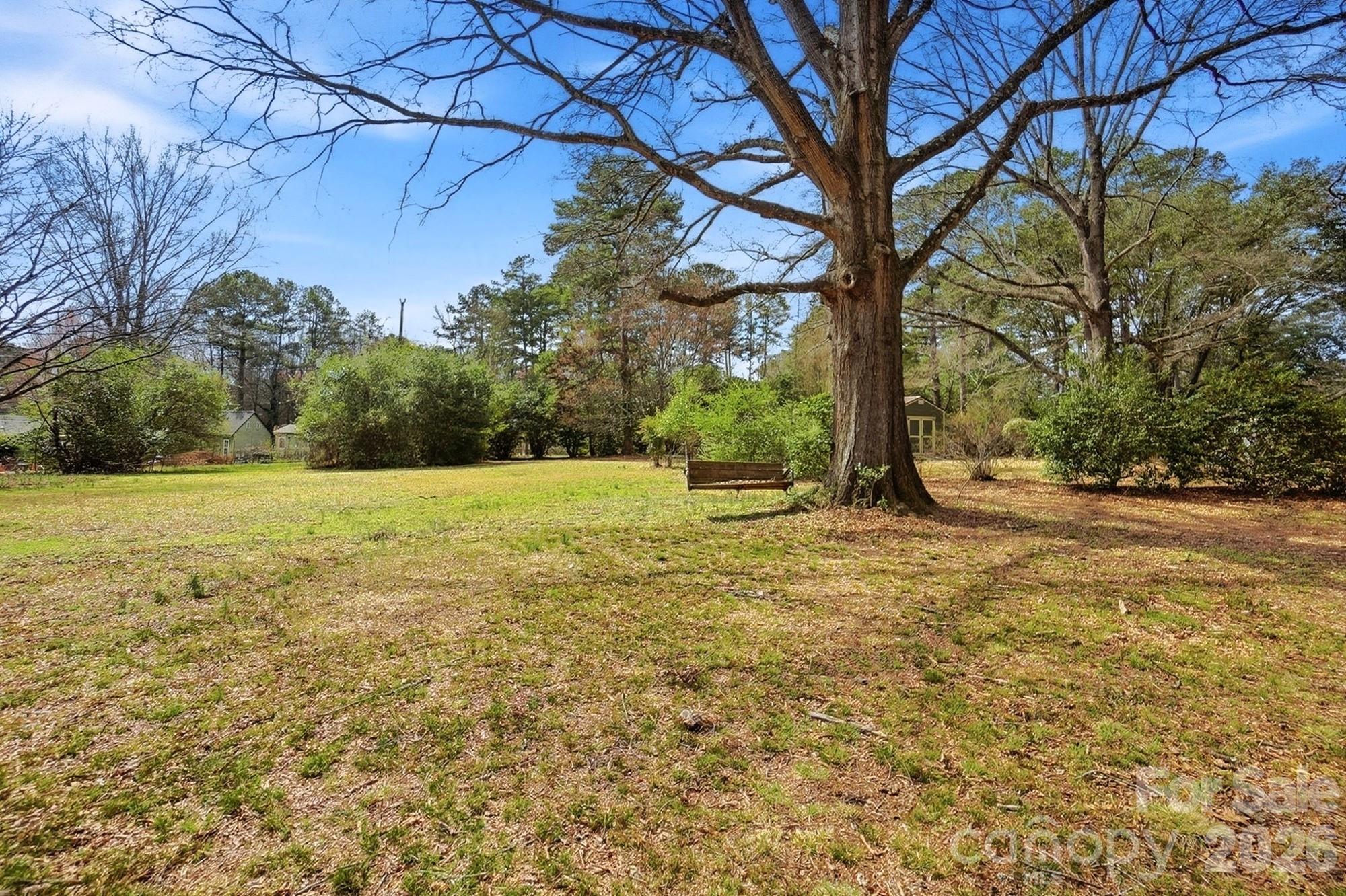 125 Forest Hills Drive Property Photo 29