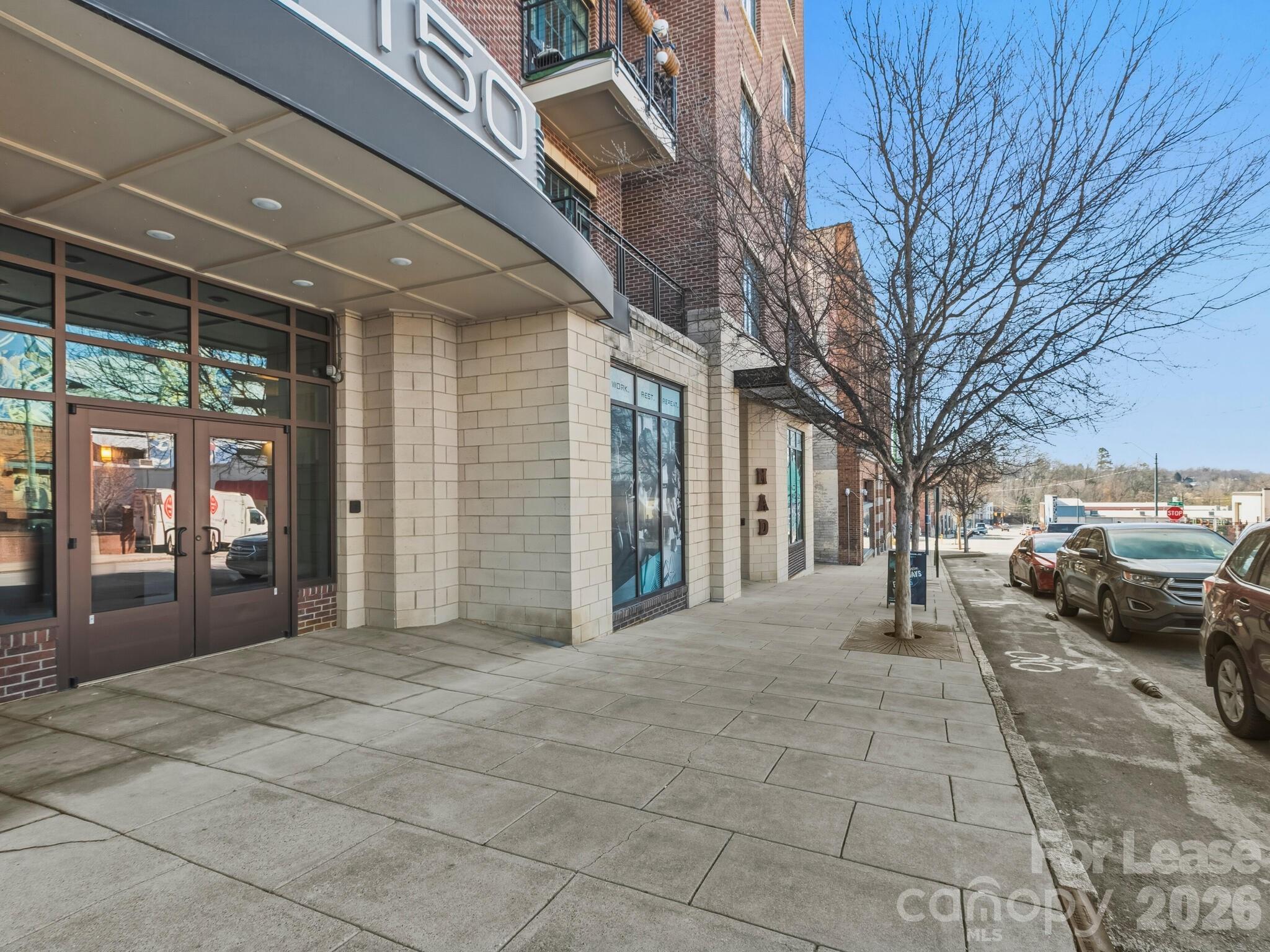 150 Coxe Avenue 102 Property Photo 3