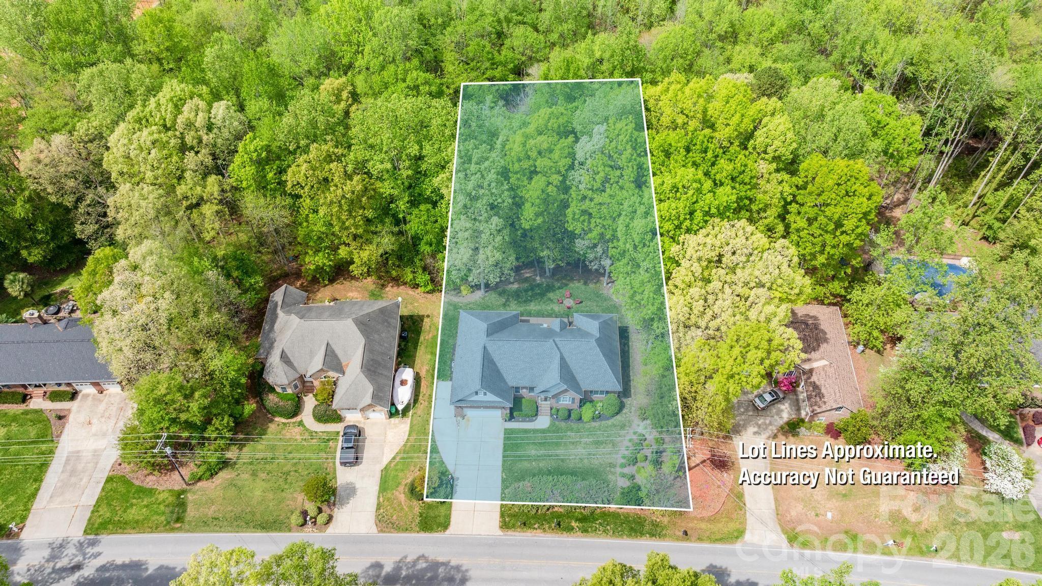 7867 Golf Course Drive Property Photo 4