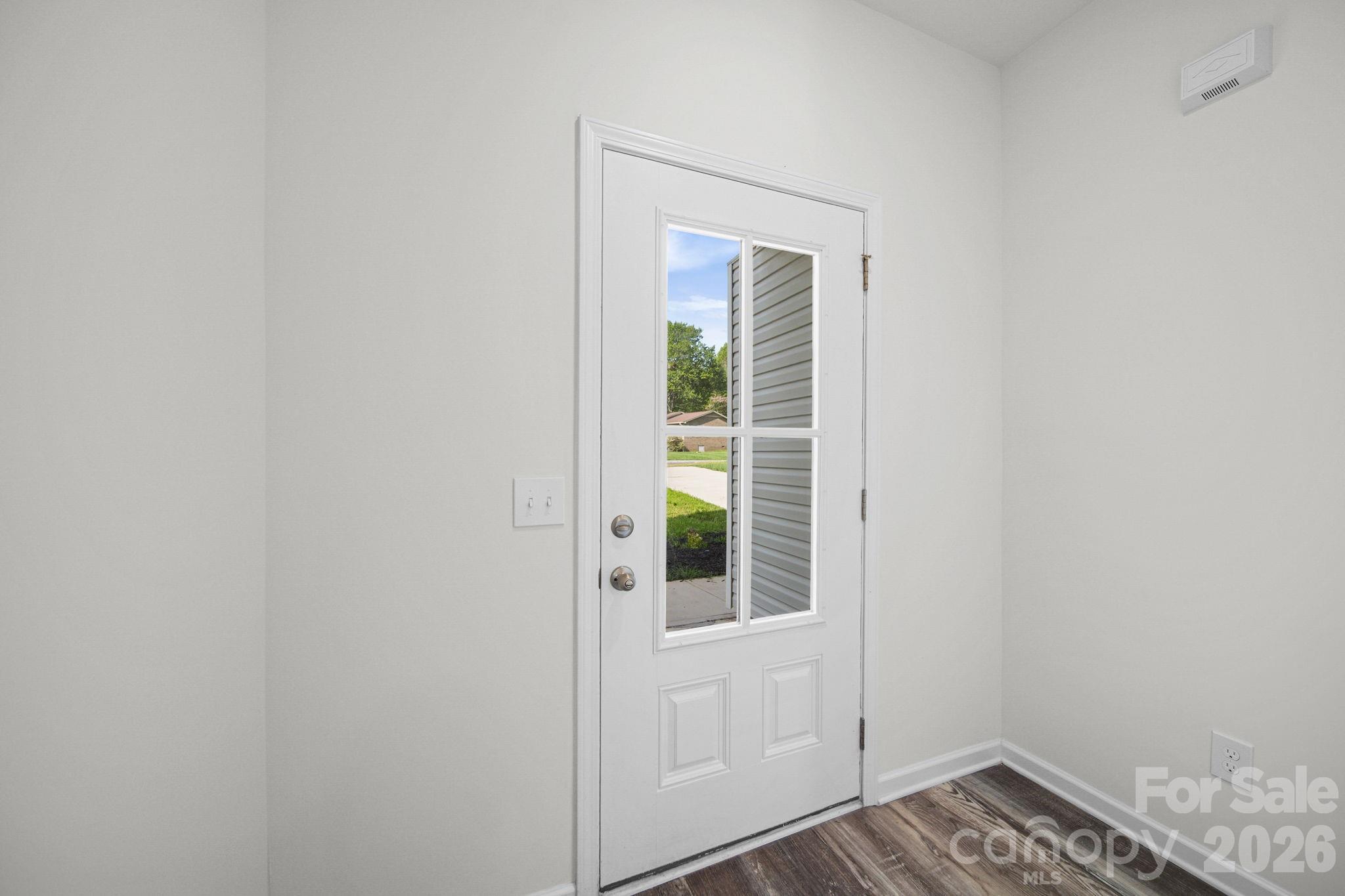 3305-3307 15th Avenue Property Photo 2