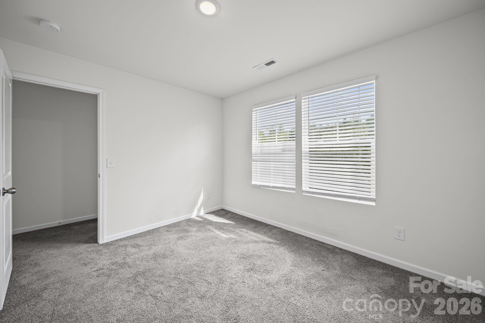 3305-3307 15th Avenue Property Photo 16