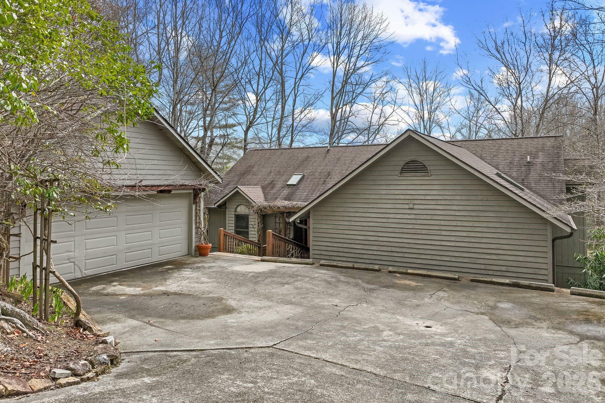 306 S Sequoyah Lane Property Photo 4