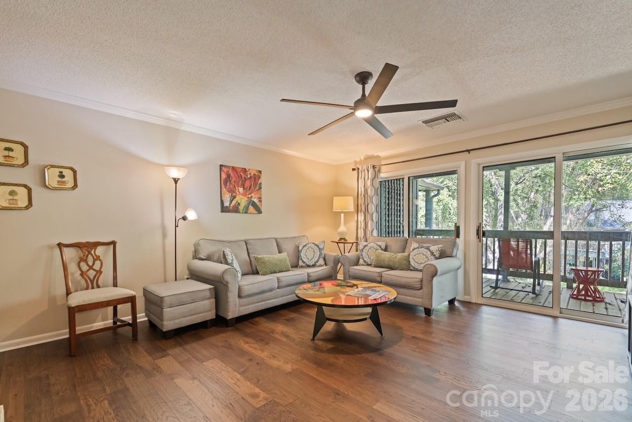 109 Tri Vista Drive 5 Property Photo 12