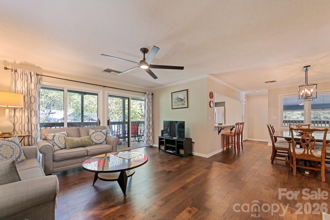109 Tri Vista Drive 5 Property Photo 15