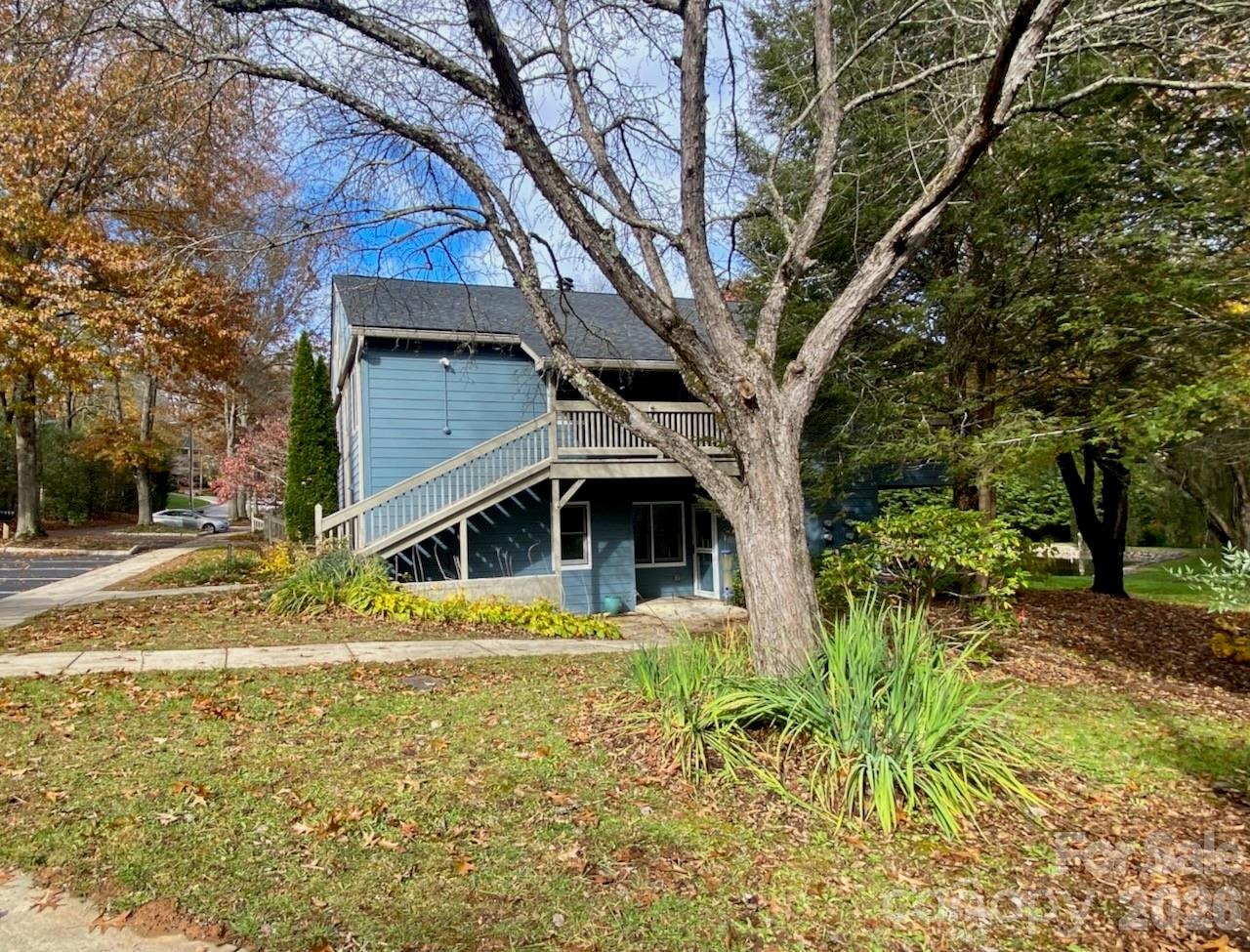 109 Tri Vista Drive 5 Property Photo 24
