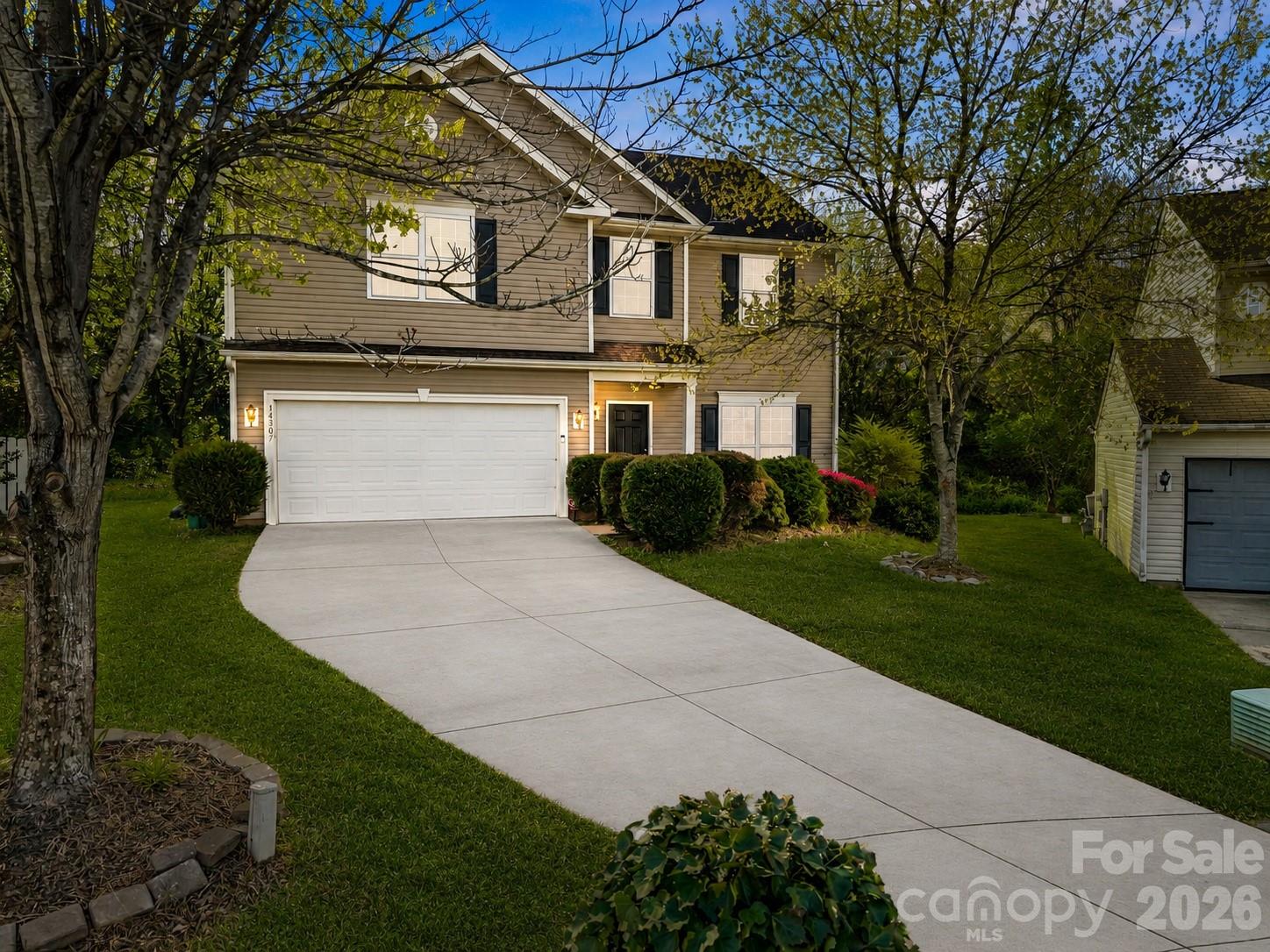 14307 O Casey Lane Property Photo 1