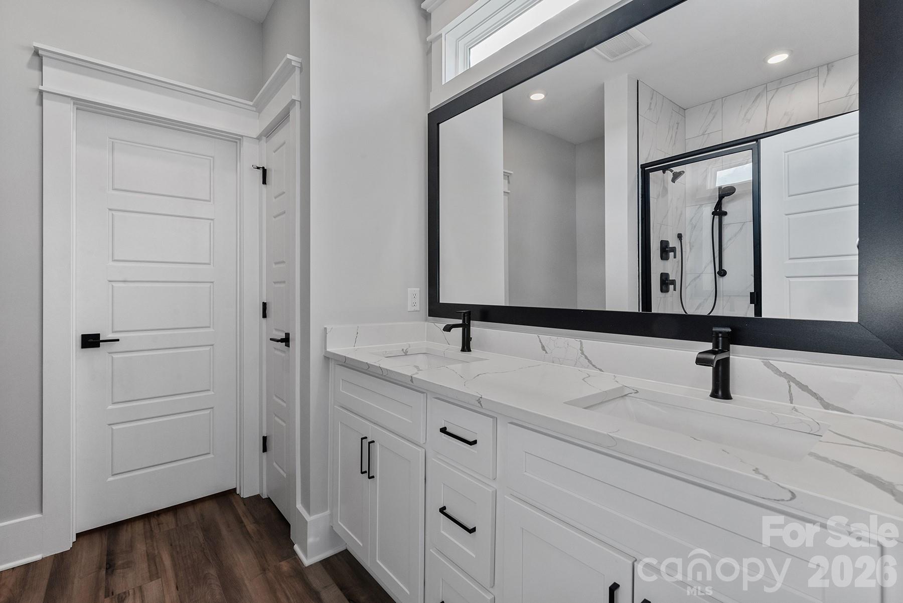 1306 Copper Leaf Drive Property Photo 11