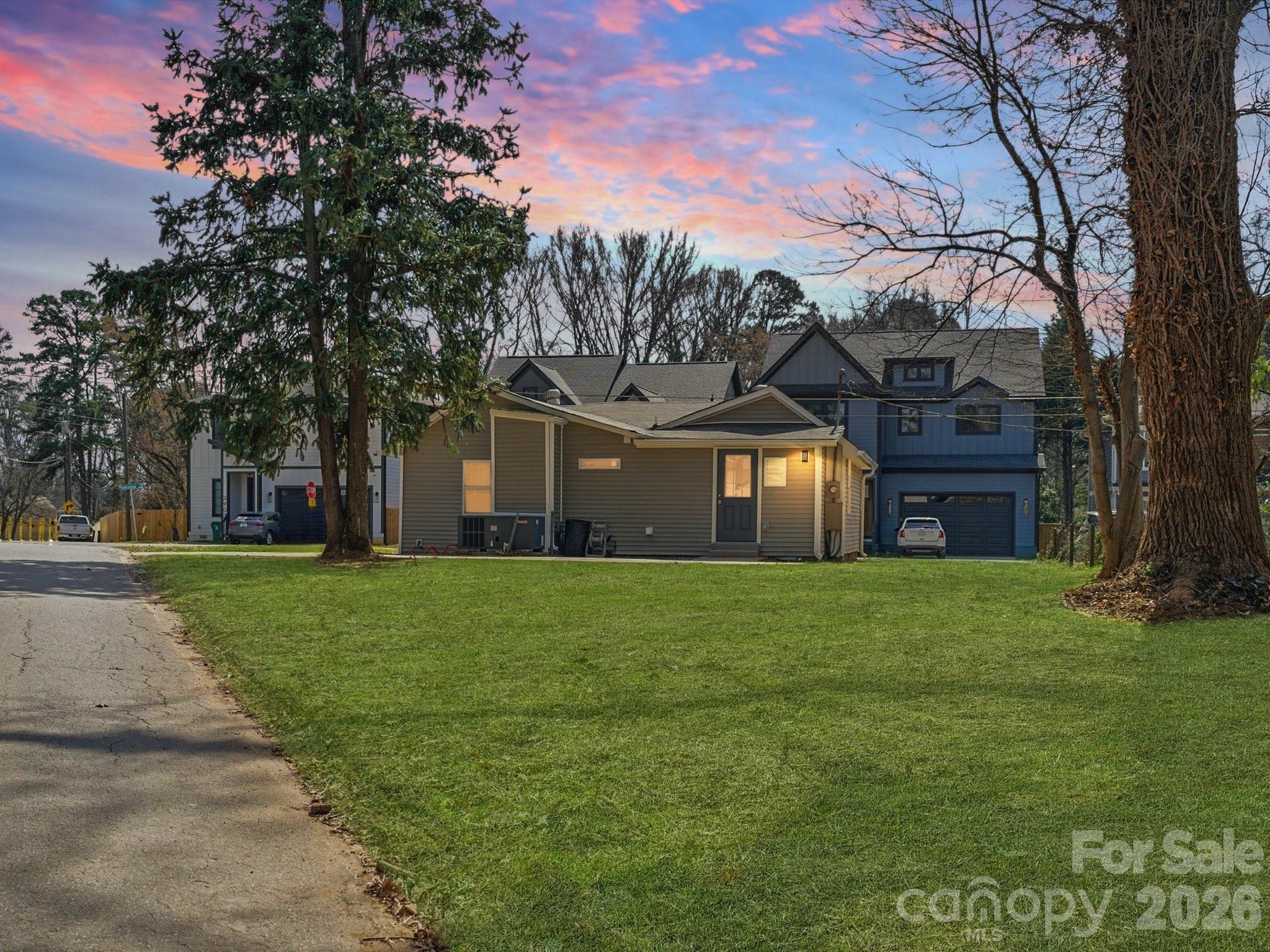 3900 Plainview Road Property Photo 4