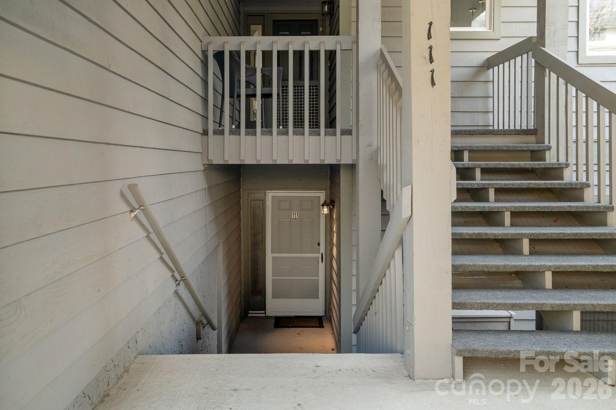 111 Bluffview Lane Property Photo 24