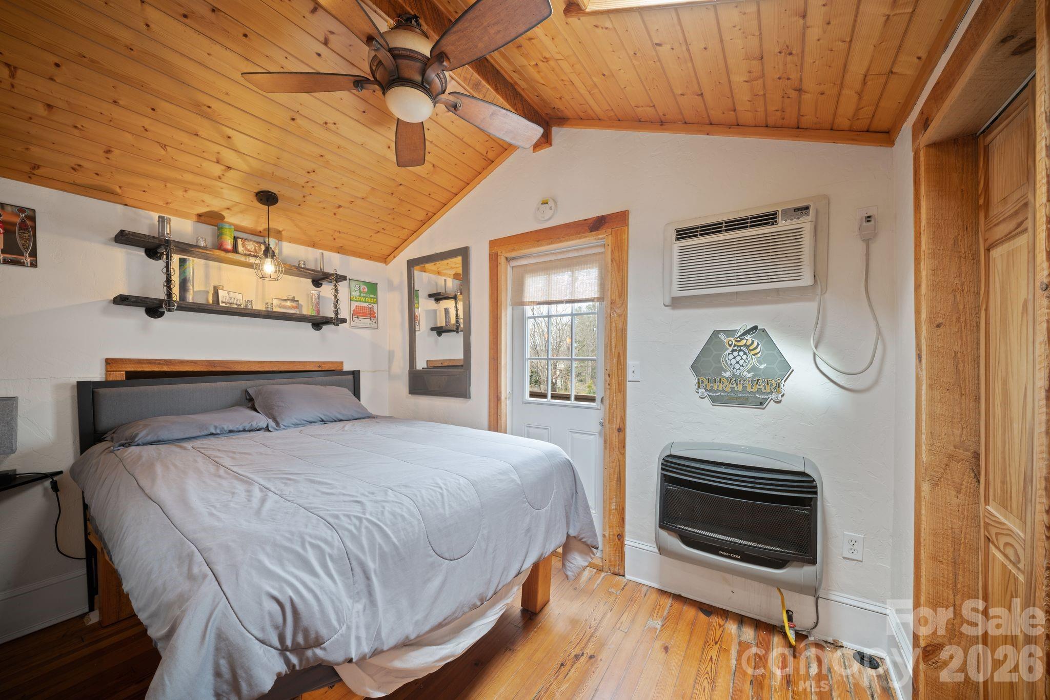 141 Louisiana Avenue Property Photo 11