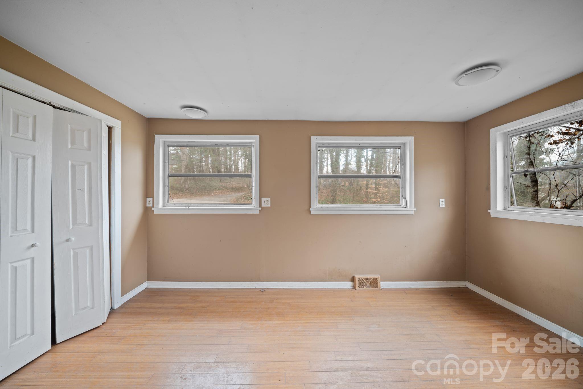 141 Louisiana Avenue Property Photo 13