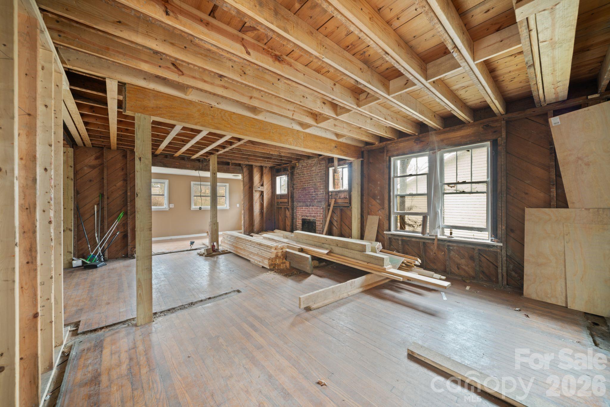 141 Louisiana Avenue Property Photo 23