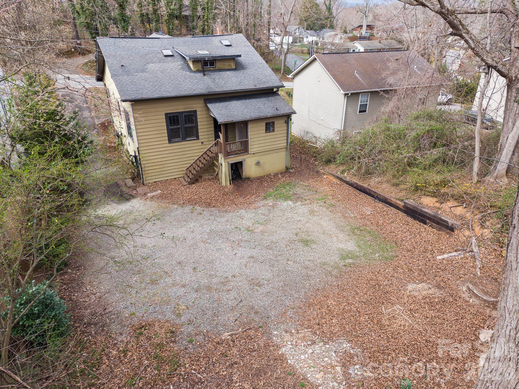 141 Louisiana Avenue Property Photo 29