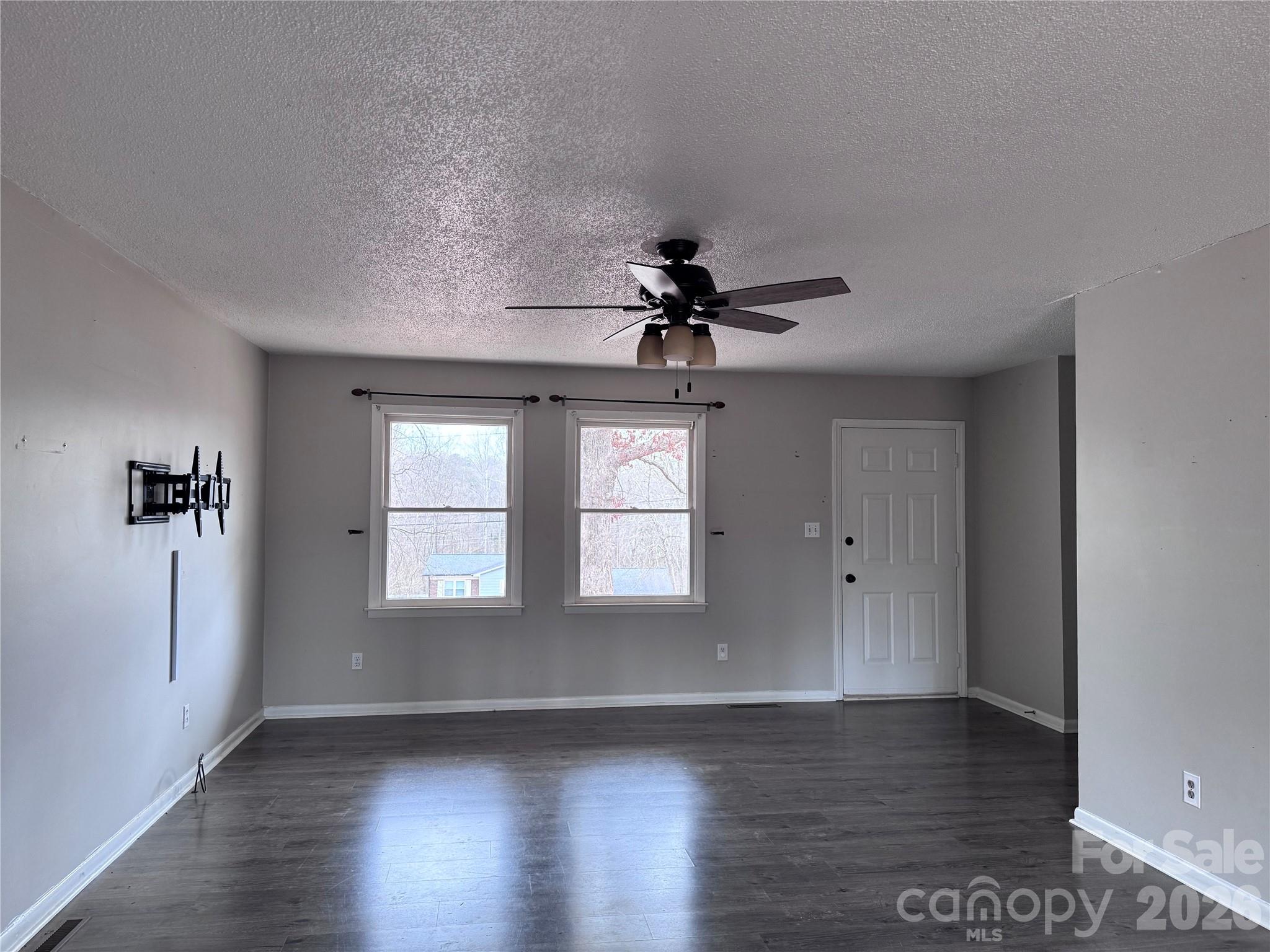 1511 Old Carriage Drive Property Photo 21