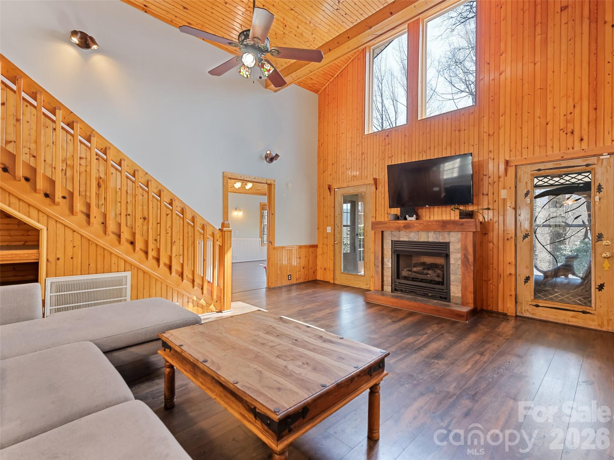 401 Tipstill Cove Property Photo 6