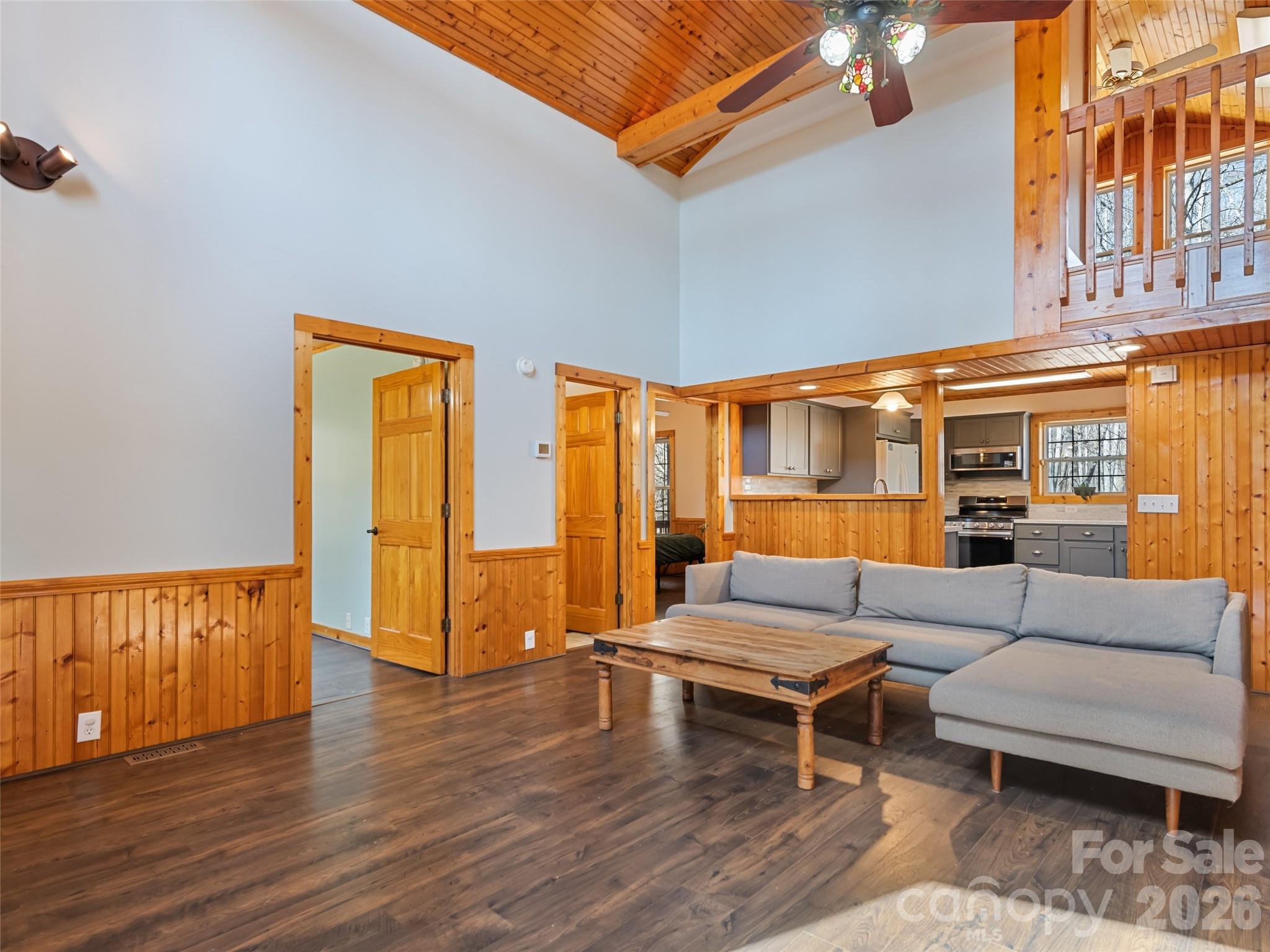 401 Tipstill Cove Property Photo 8