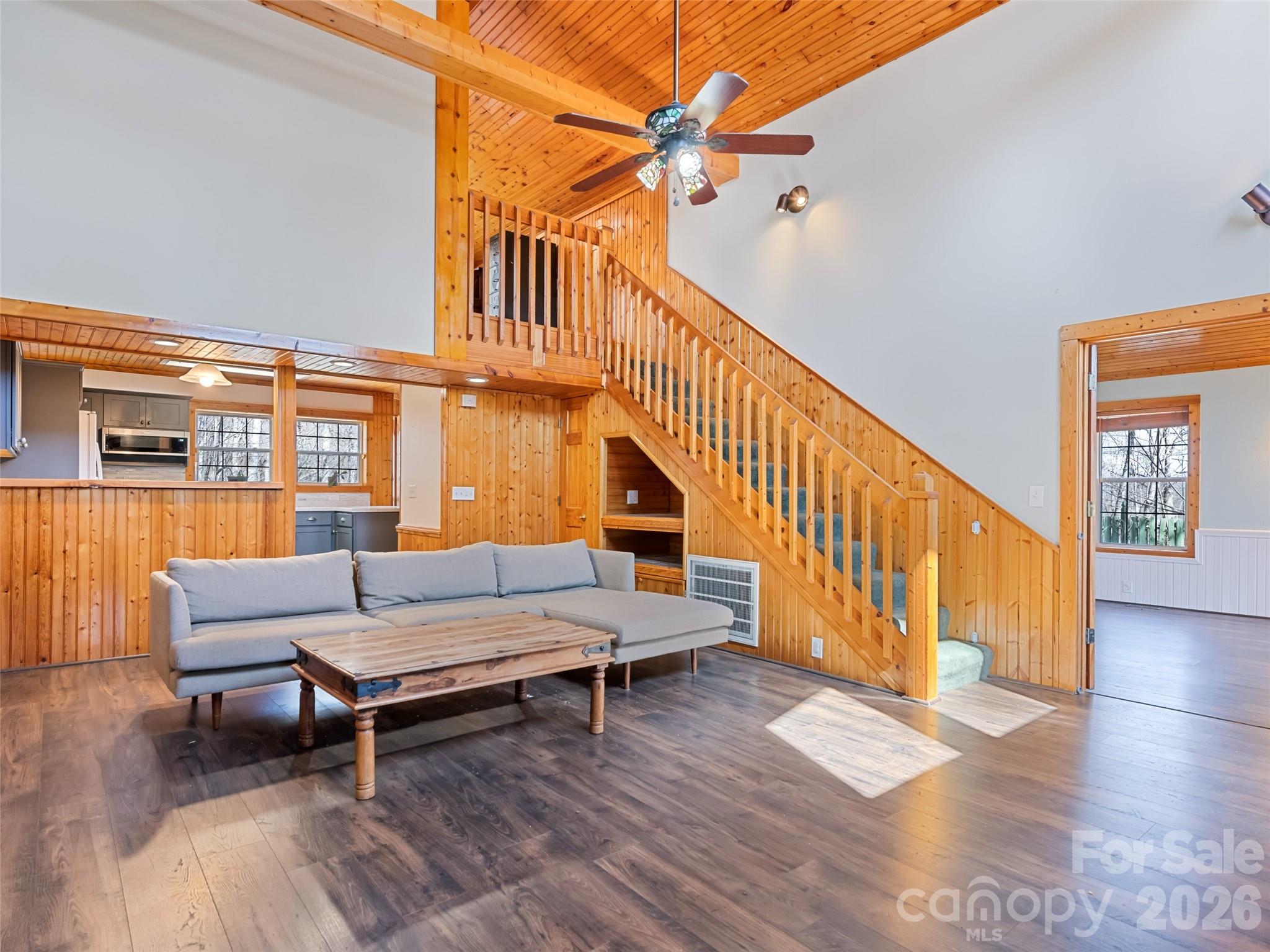 401 Tipstill Cove Property Photo 9