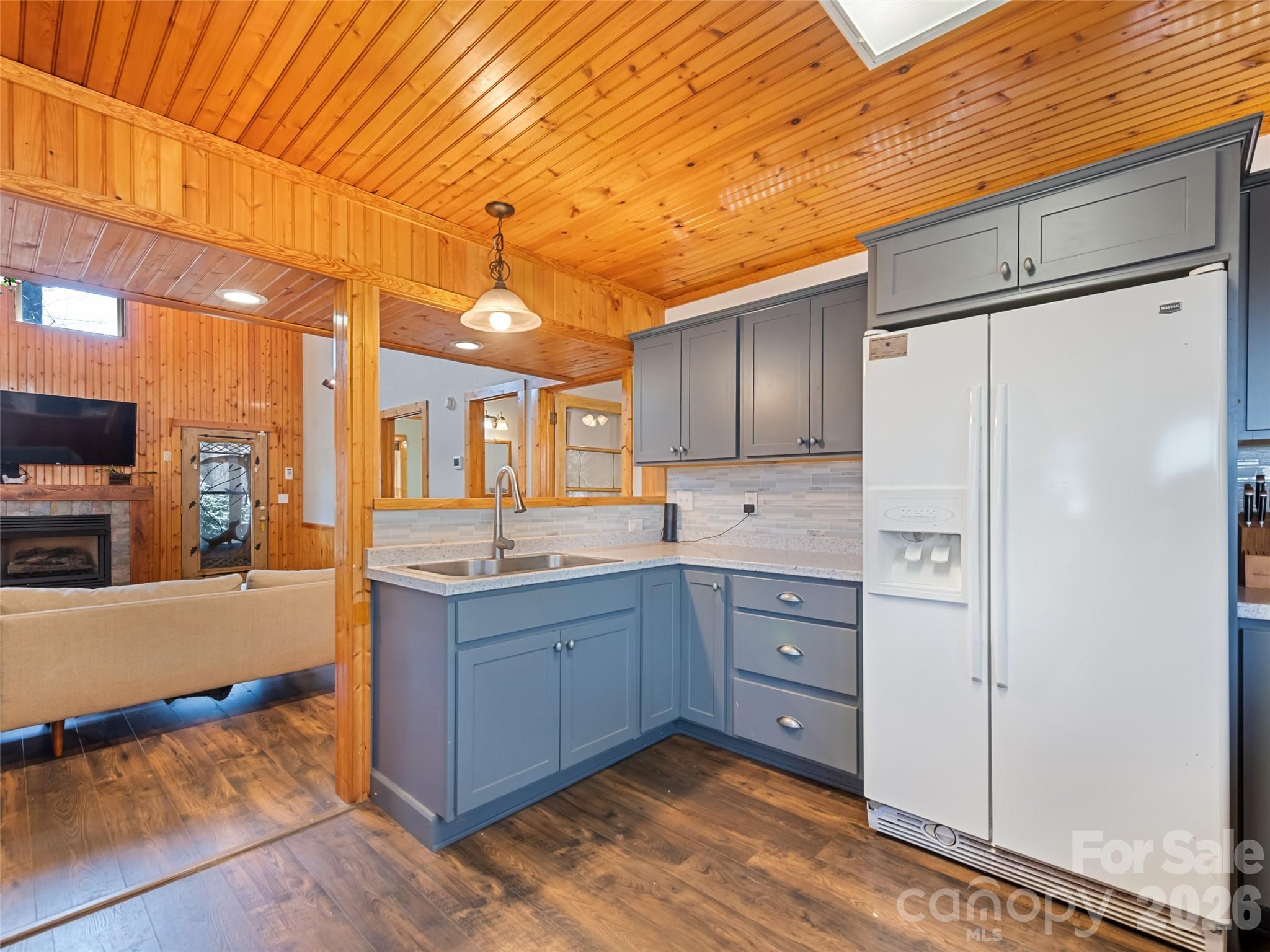 401 Tipstill Cove Property Photo 14