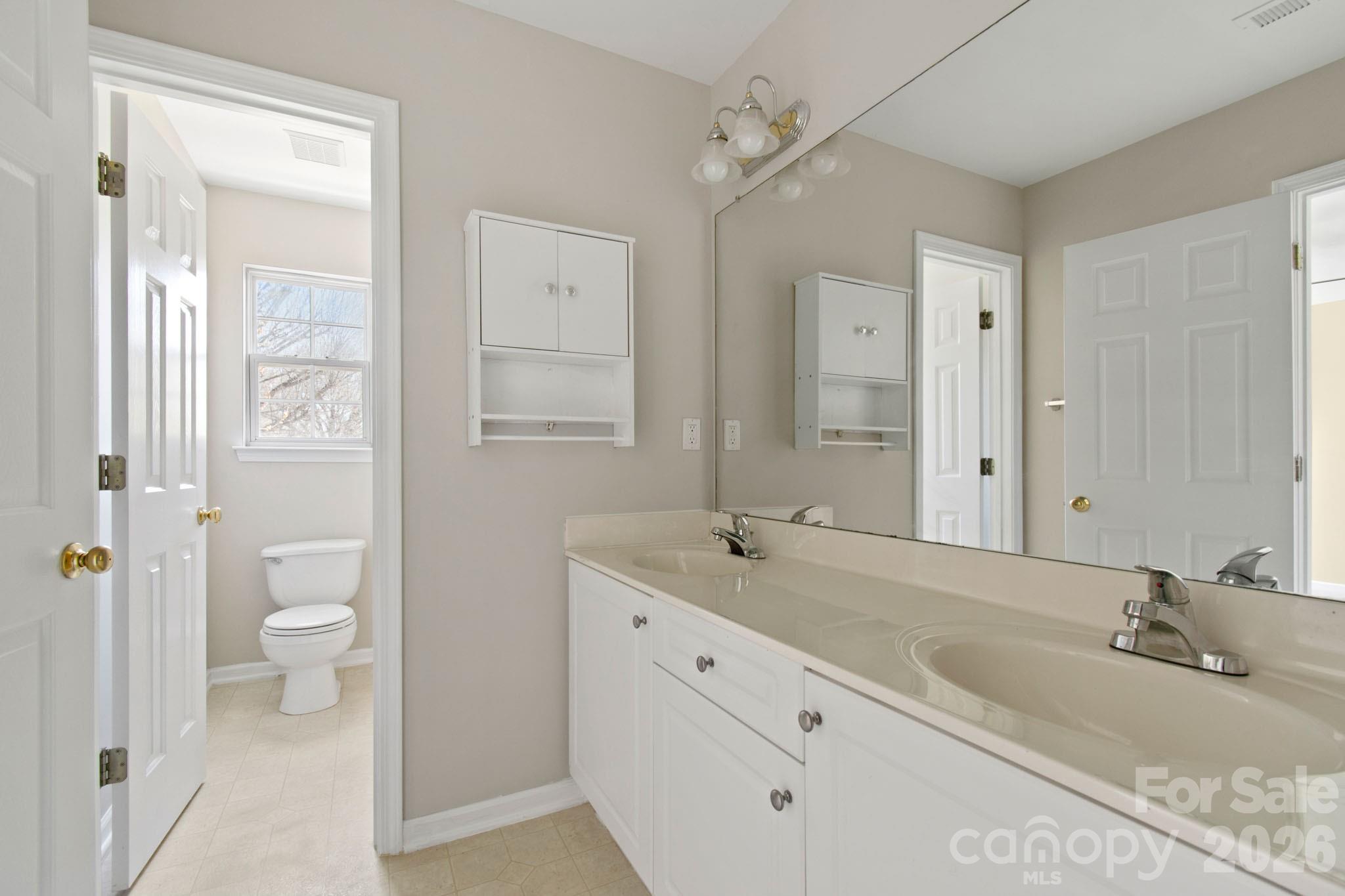 4140 Kenton Glenn Court Property Photo 18