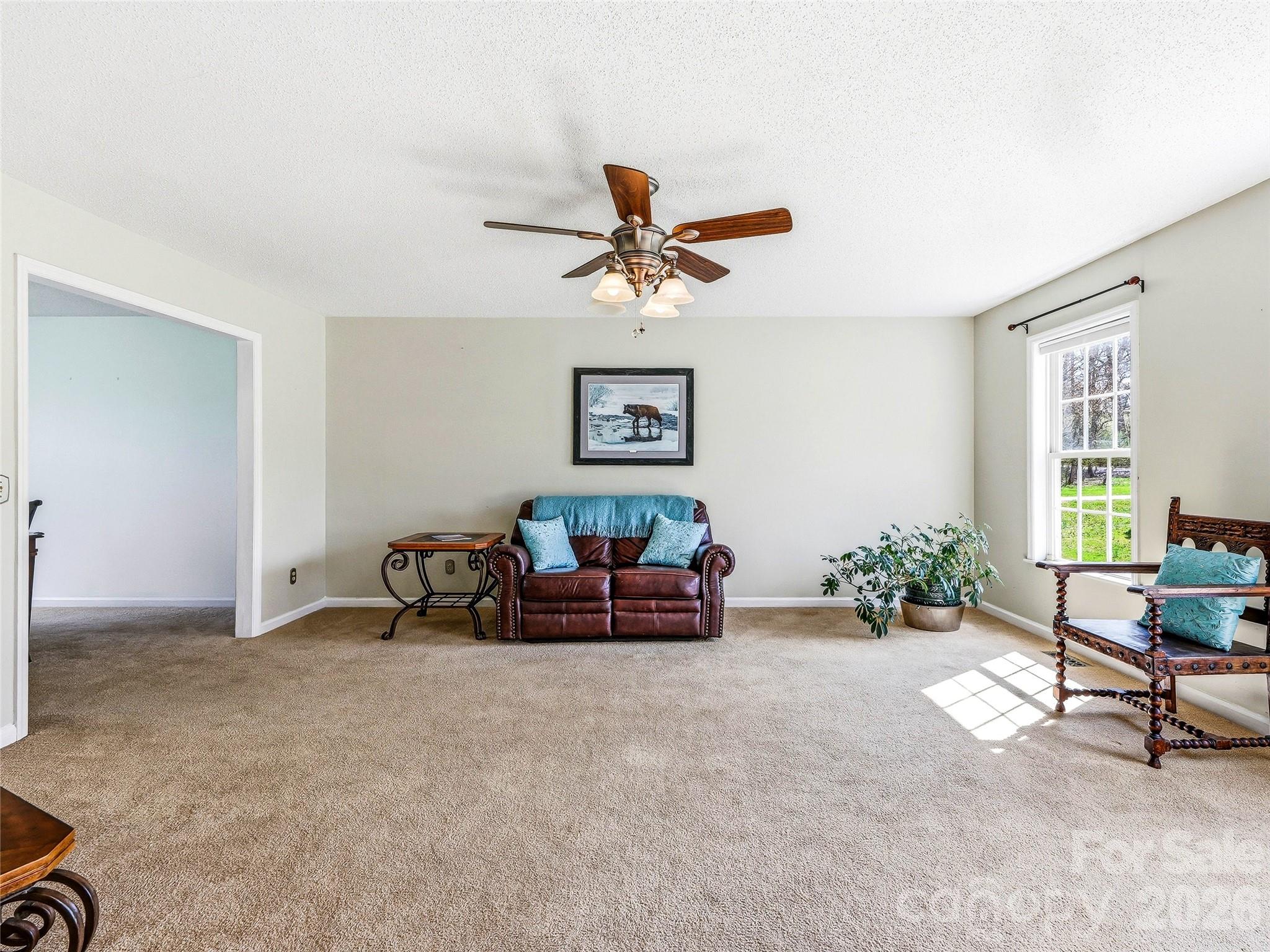 61 Rolling Hills Road Property Photo 17
