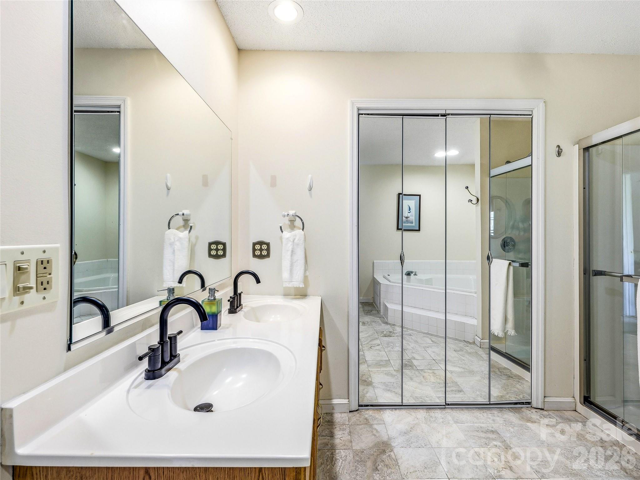 61 Rolling Hills Road Property Photo 22