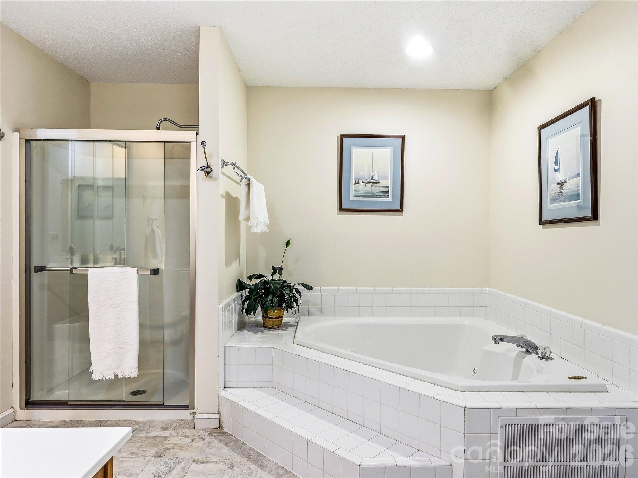 61 Rolling Hills Road Property Photo 22