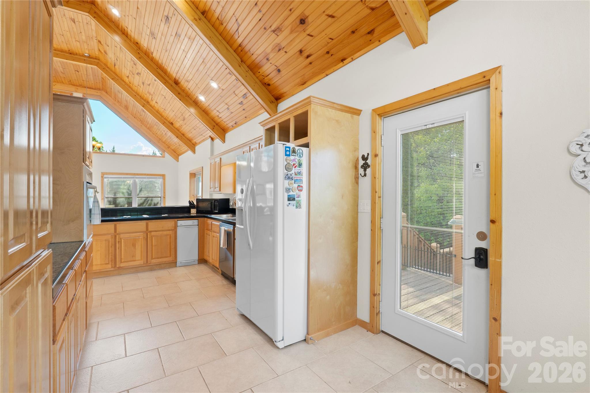 273 Rhododendron Road Property Photo 9