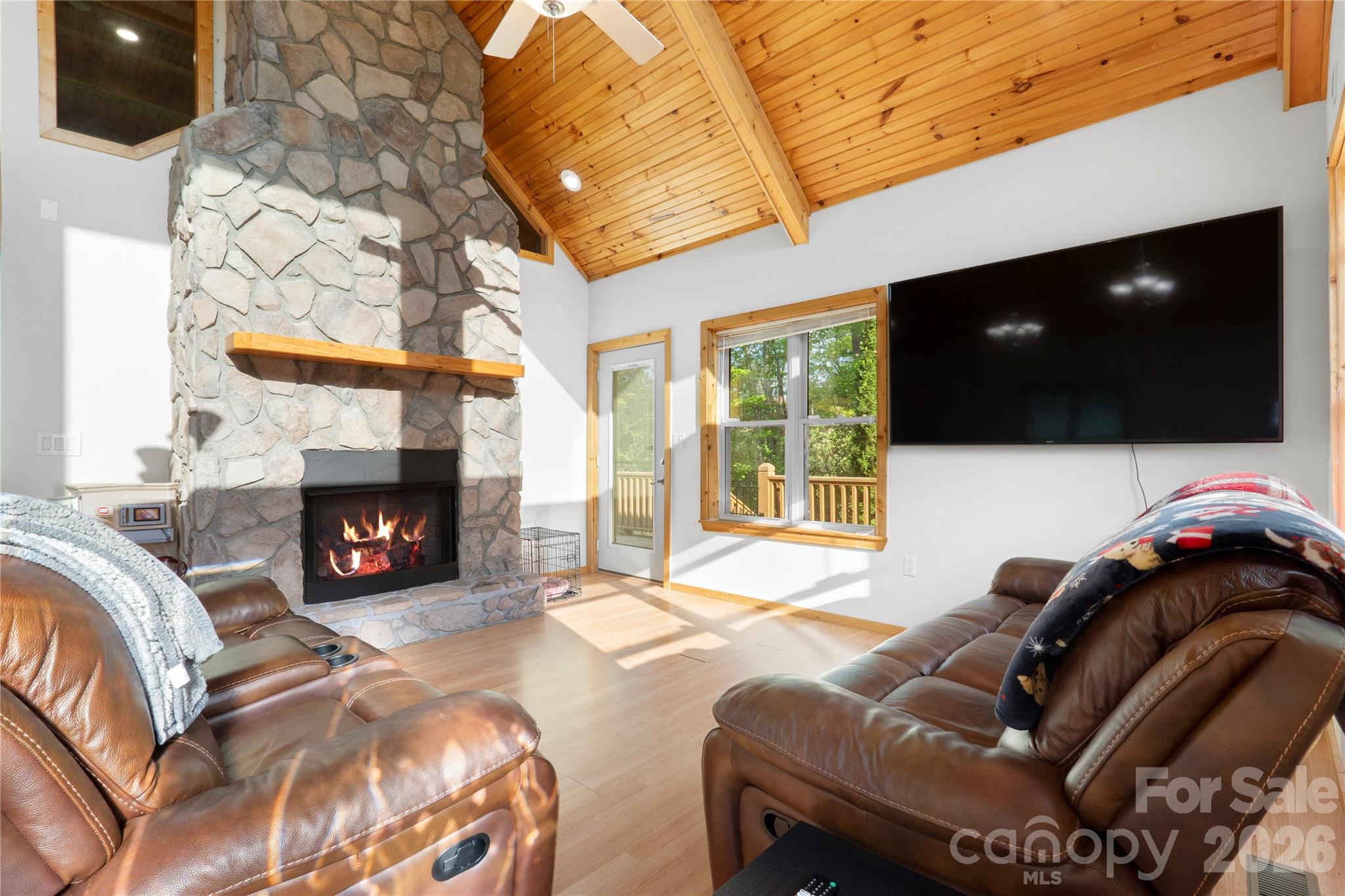 273 Rhododendron Road Property Photo 13