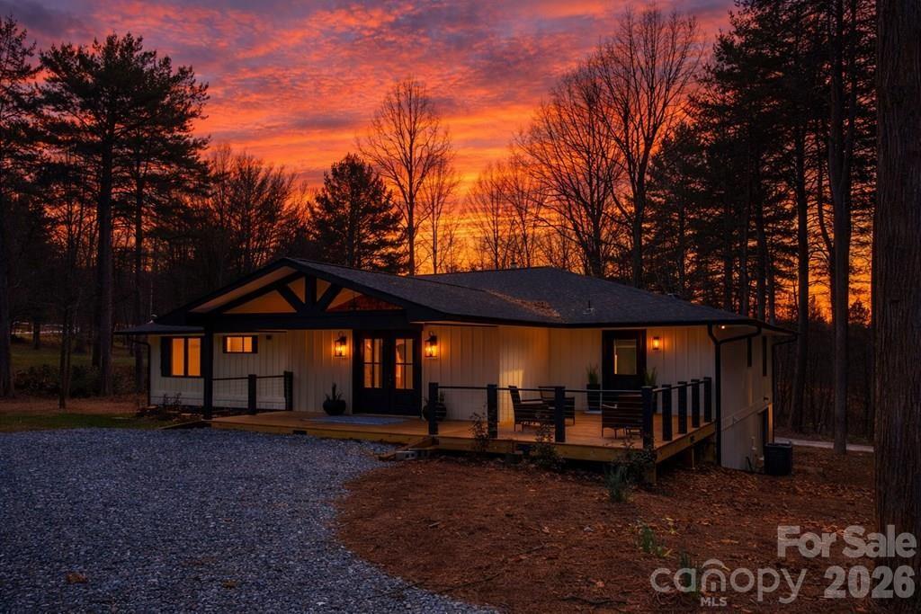 323 Mashburn Branch Road Property Photo 1