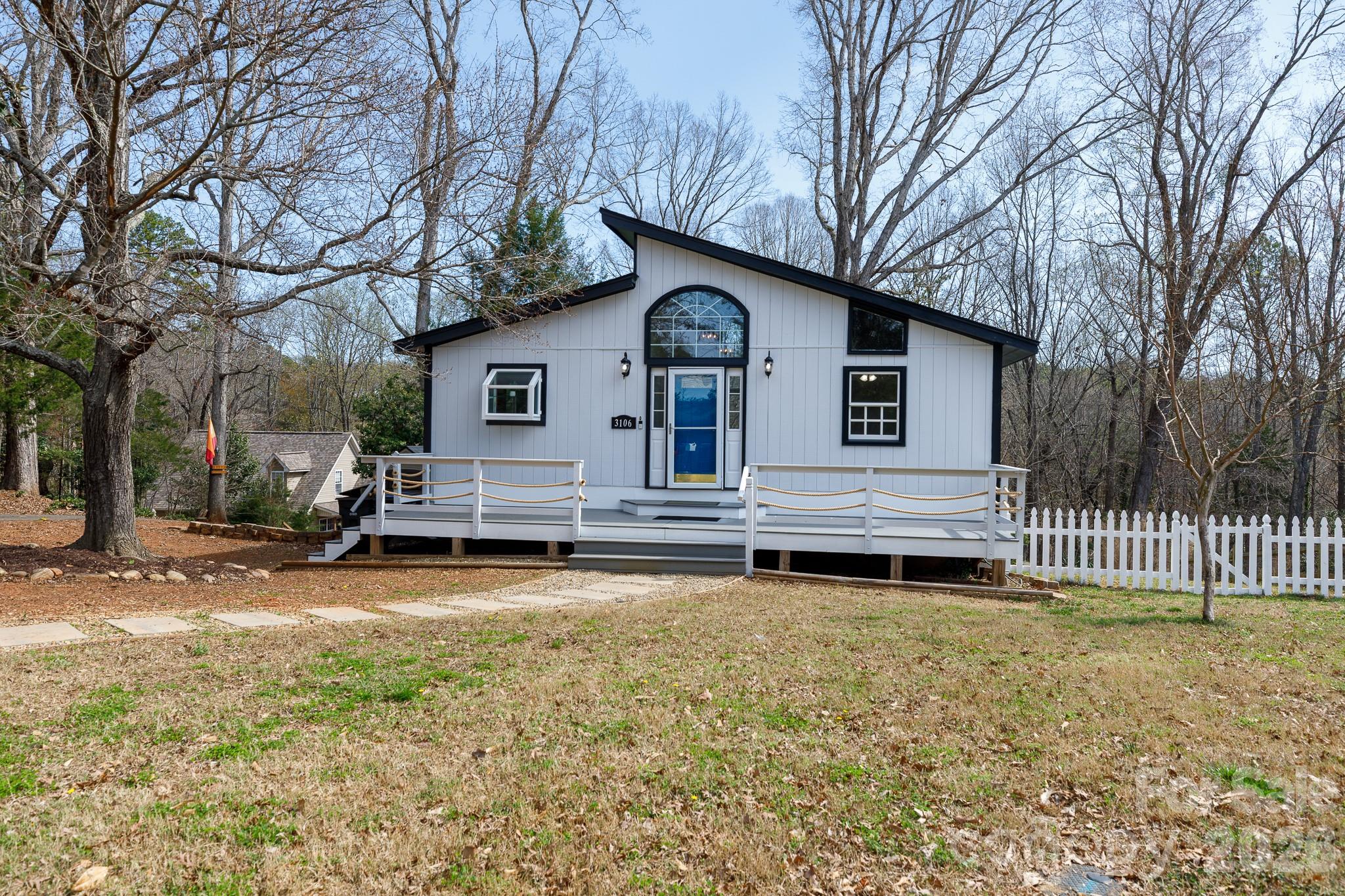 3106 Point Clear Drive Property Photo 3