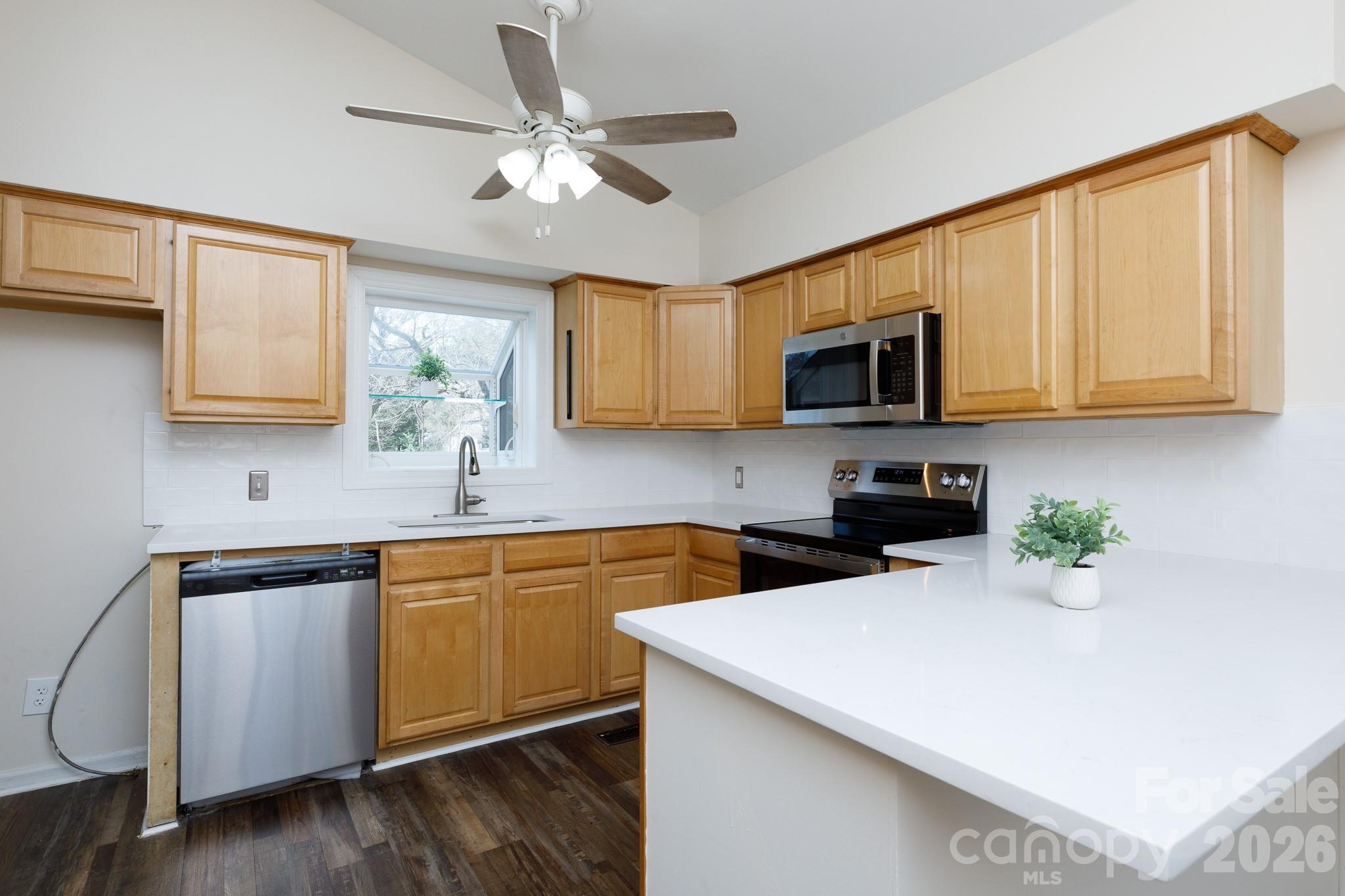 3106 Point Clear Drive Property Photo 13