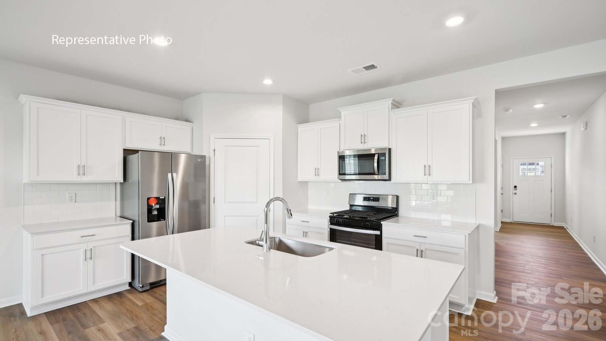 2019 Moorside Court Property Photo 6