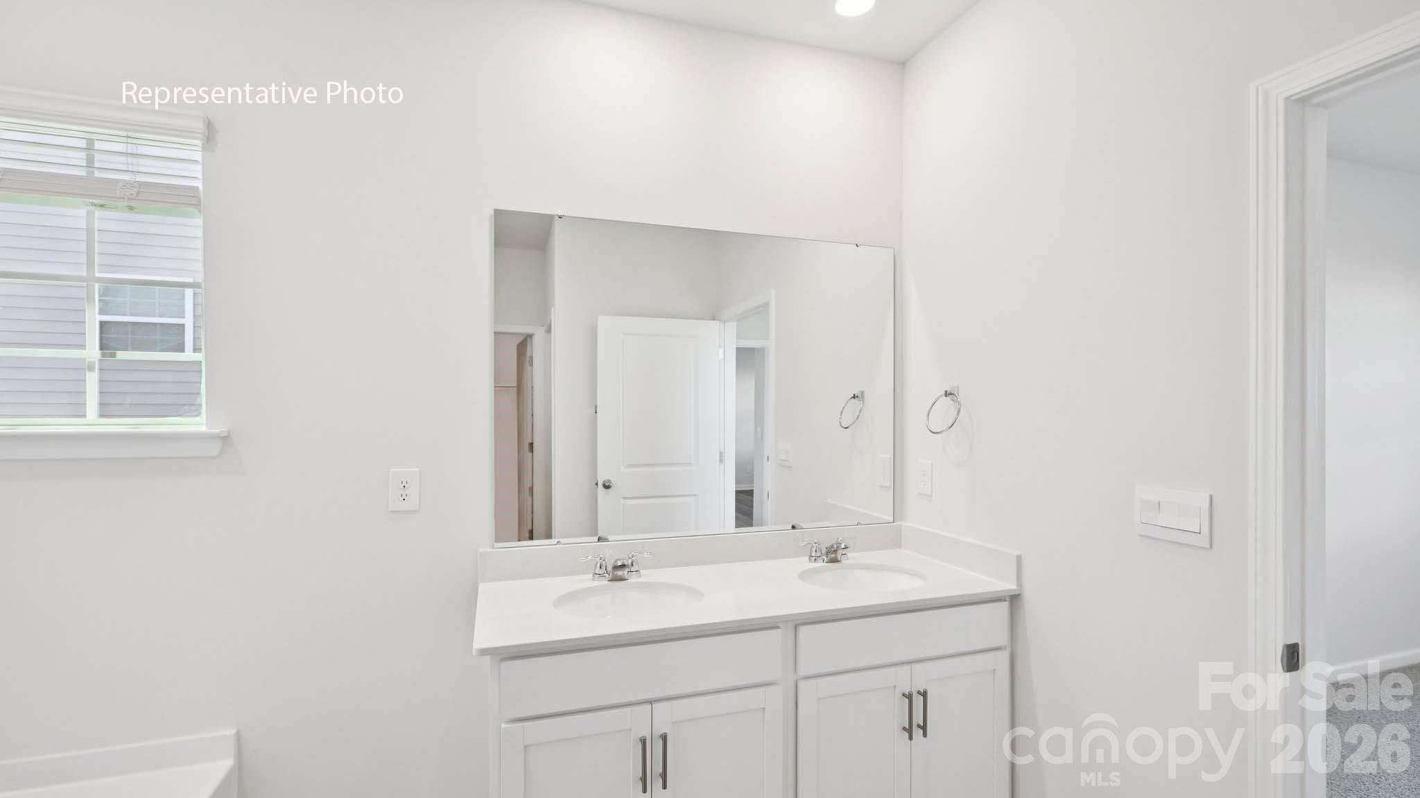 2019 Moorside Court Property Photo 18