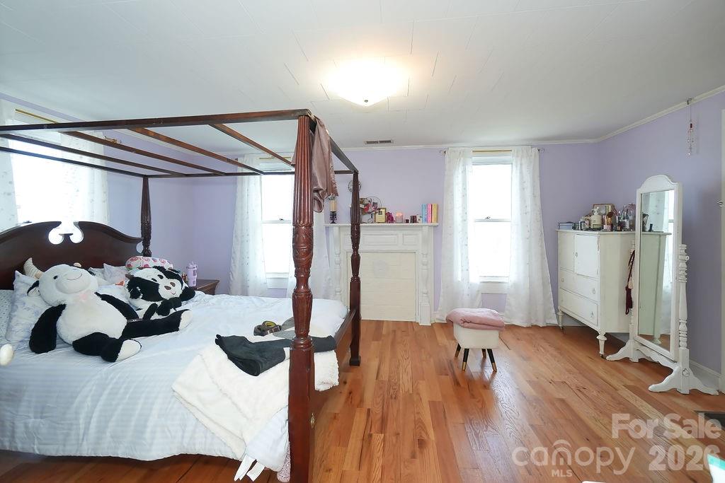 606 Main Street Property Photo 16
