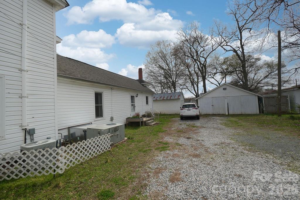 606 Main Street Property Photo 28