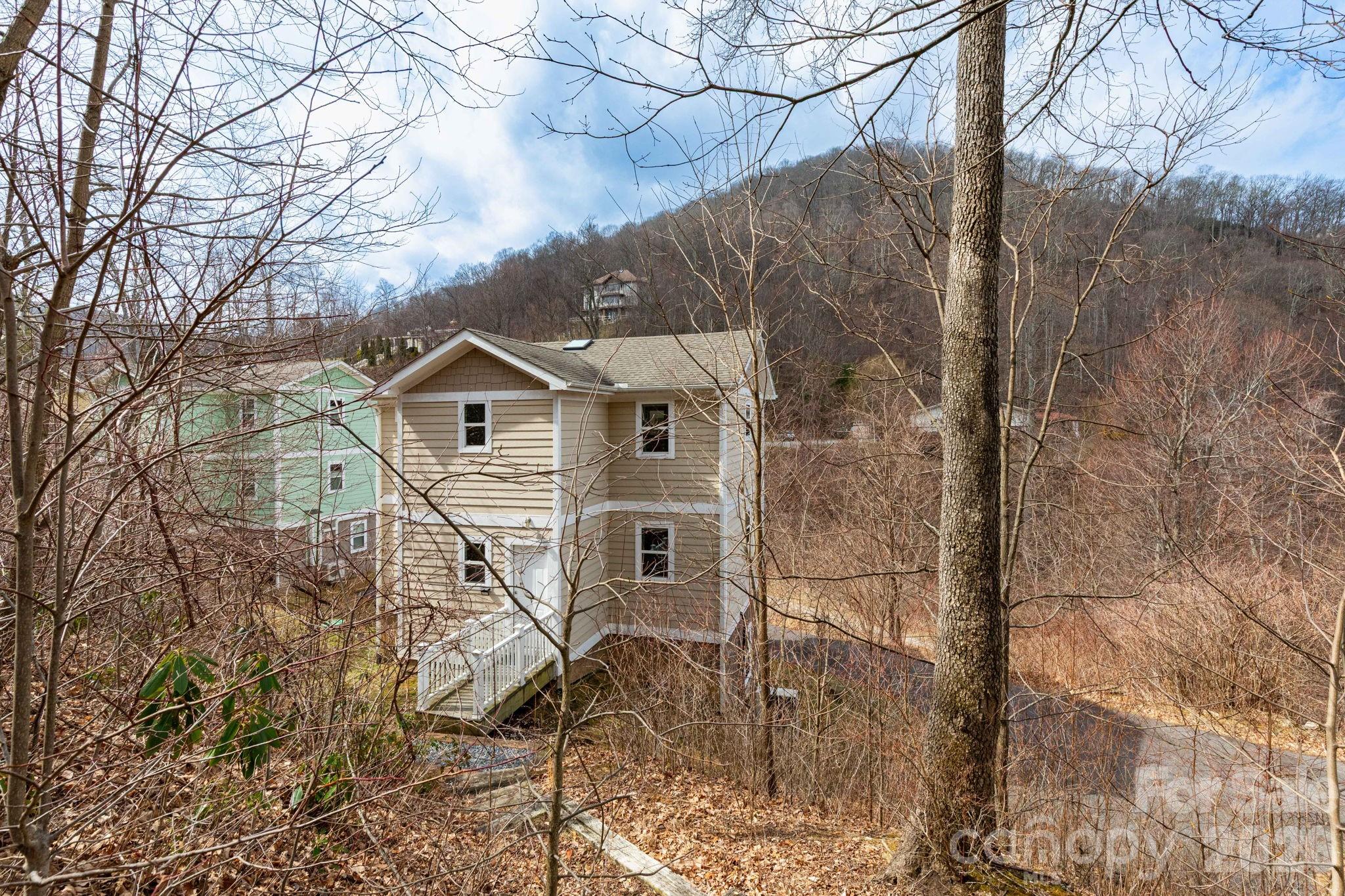 14 Lila Lane Property Photo 23