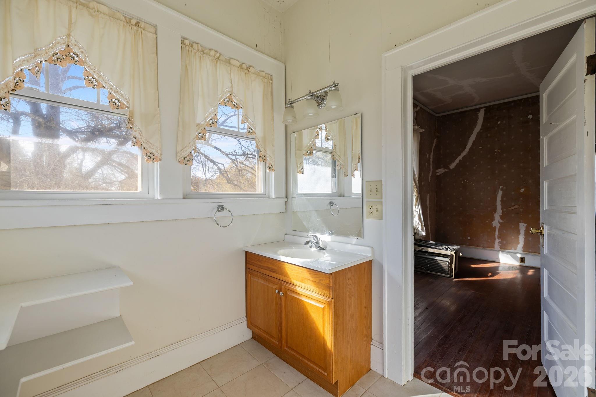 208 S Myrtle School Road Property Photo 16