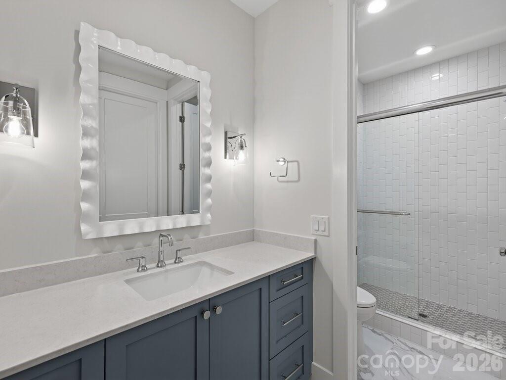 1002 Kingbird Lane 7 Property Photo 35