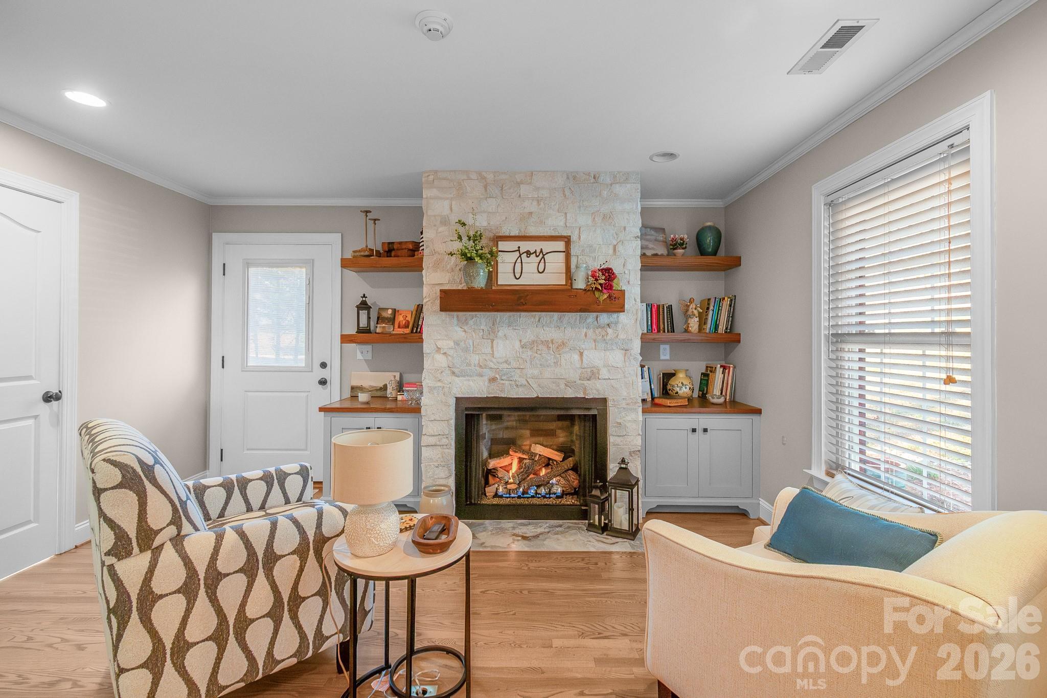 572 Acorn Acres Road Property Photo 3